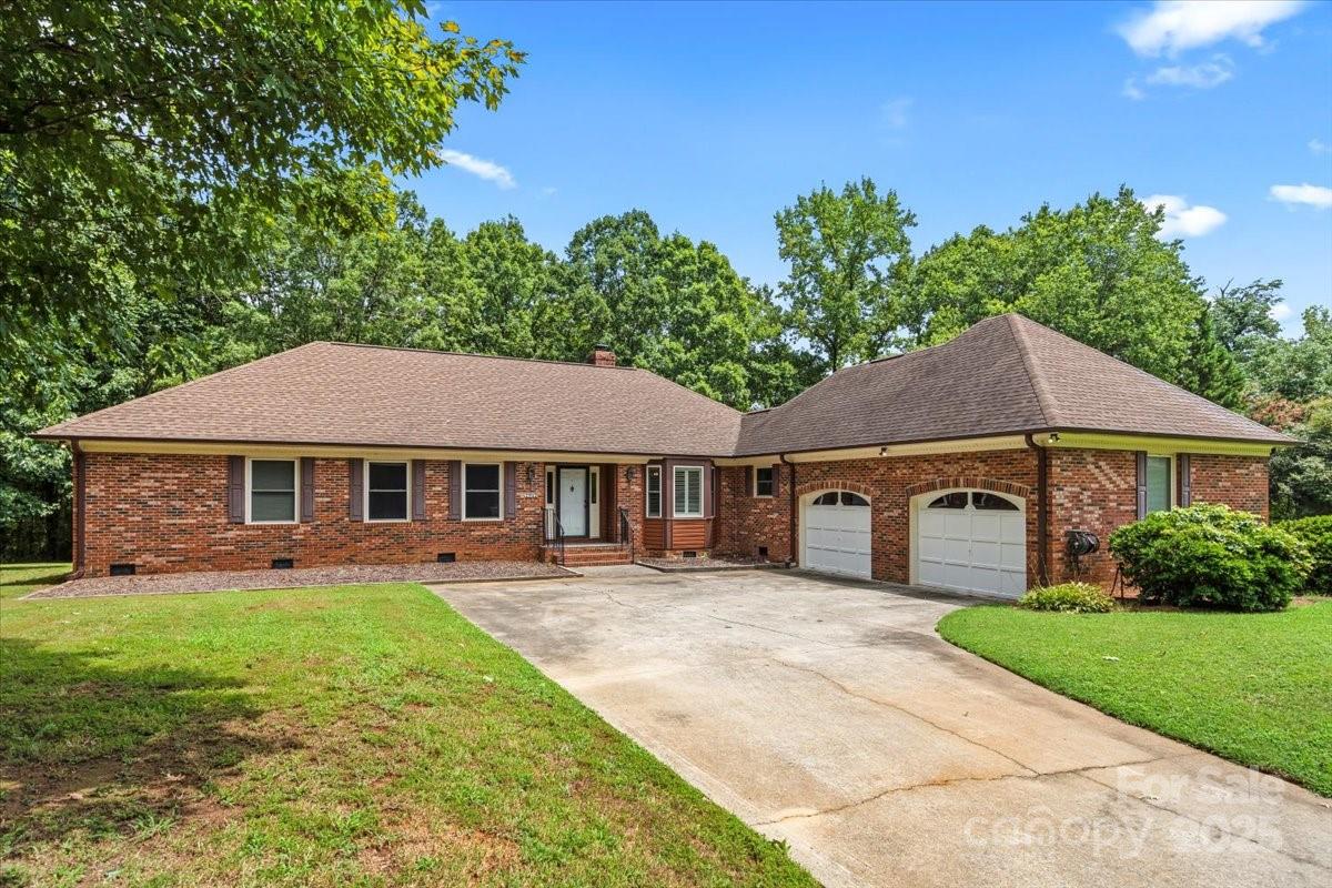 2502 Knights Court