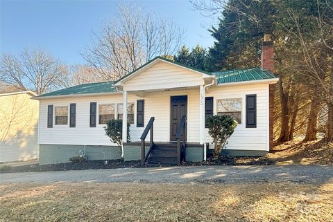 A home in Hickory