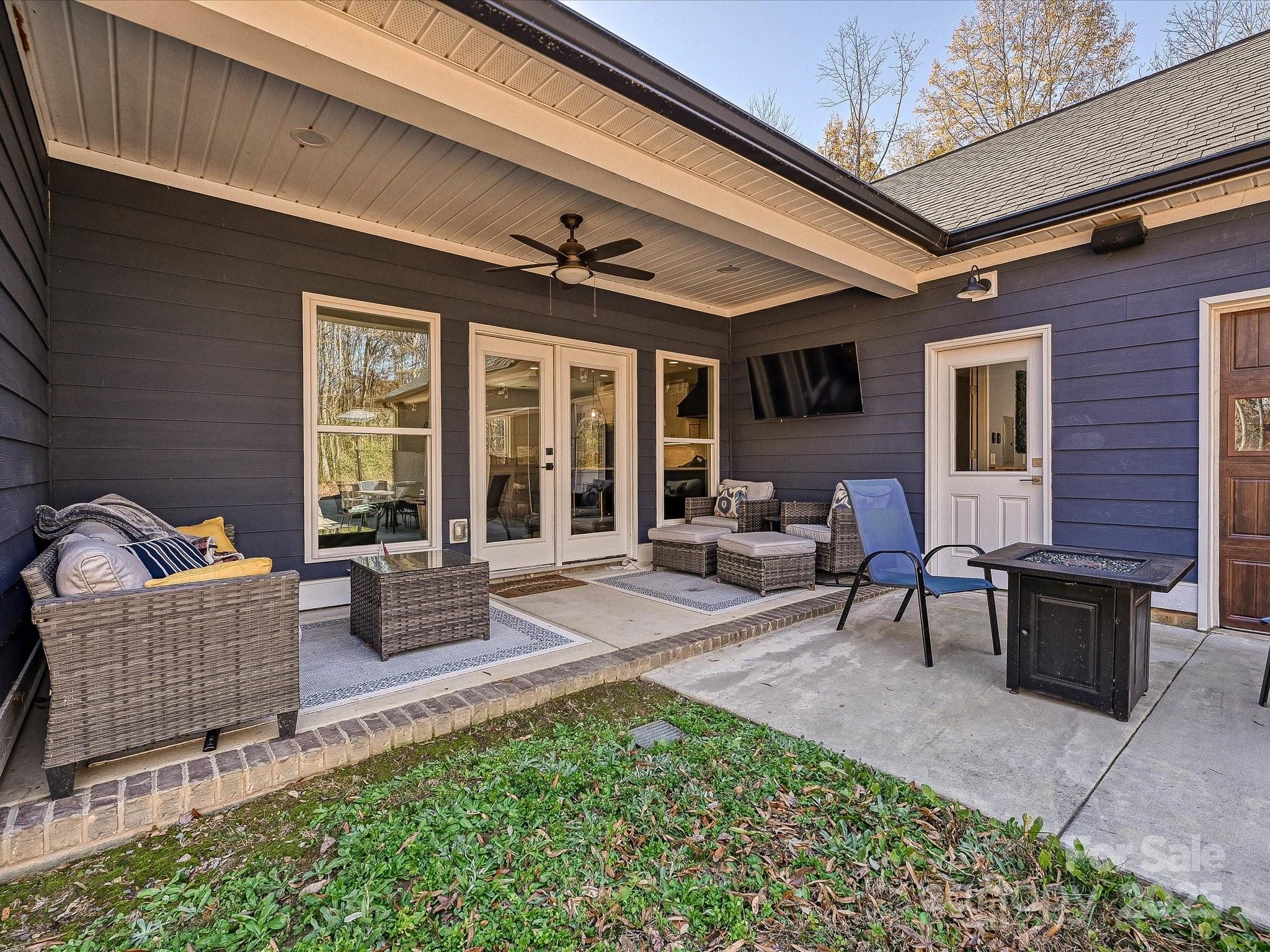 6404 Lancaster Highway