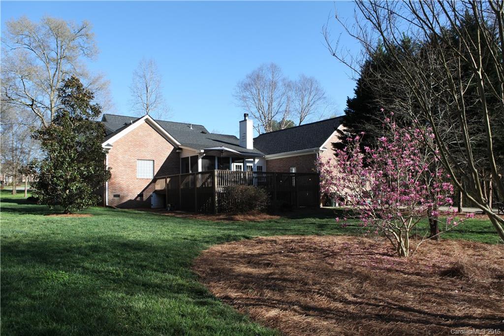 Meadow Lakes II - Residential