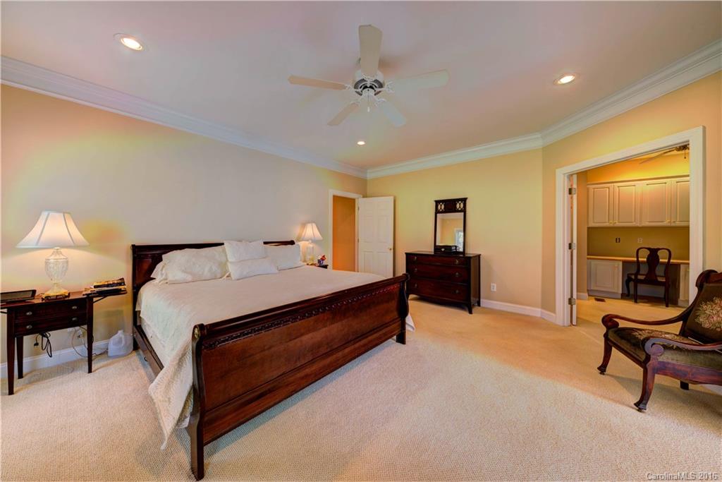 Meadow Lakes II - Residential