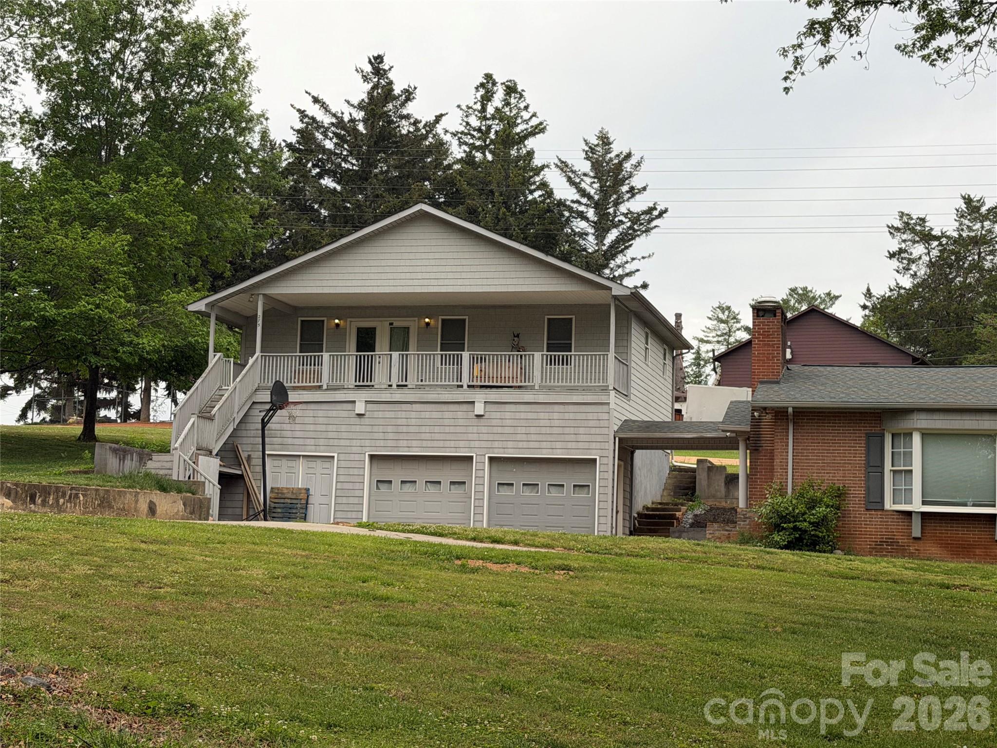 277 & 275 Hilltop Street