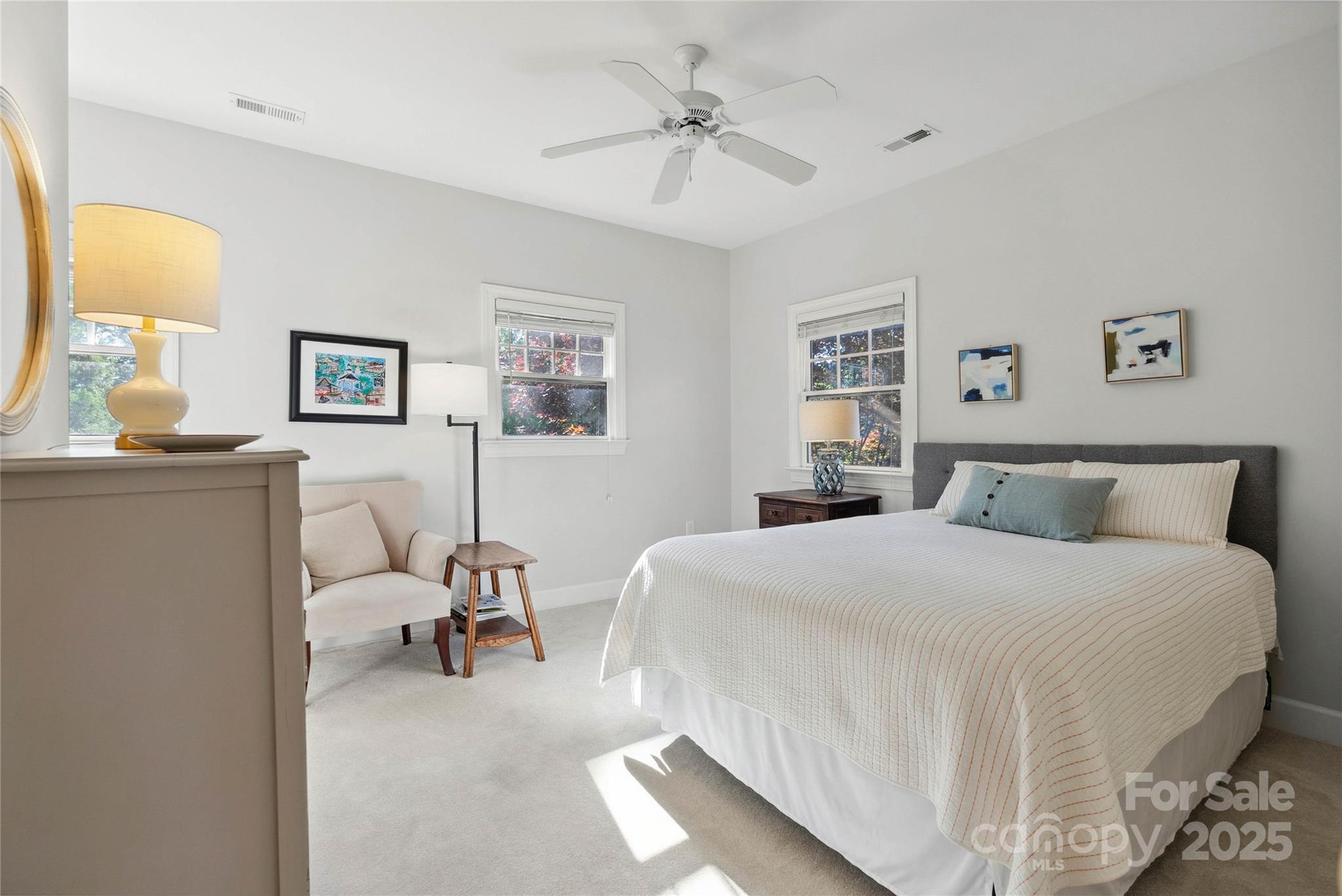 Links O Tryon - Residential