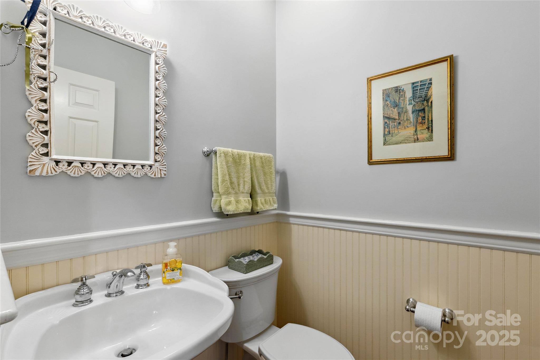 Links O Tryon - Residential