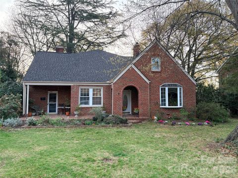 Photo of 205 S Thompson Street, Shelby, NC 28150 (MLS # 4362841)