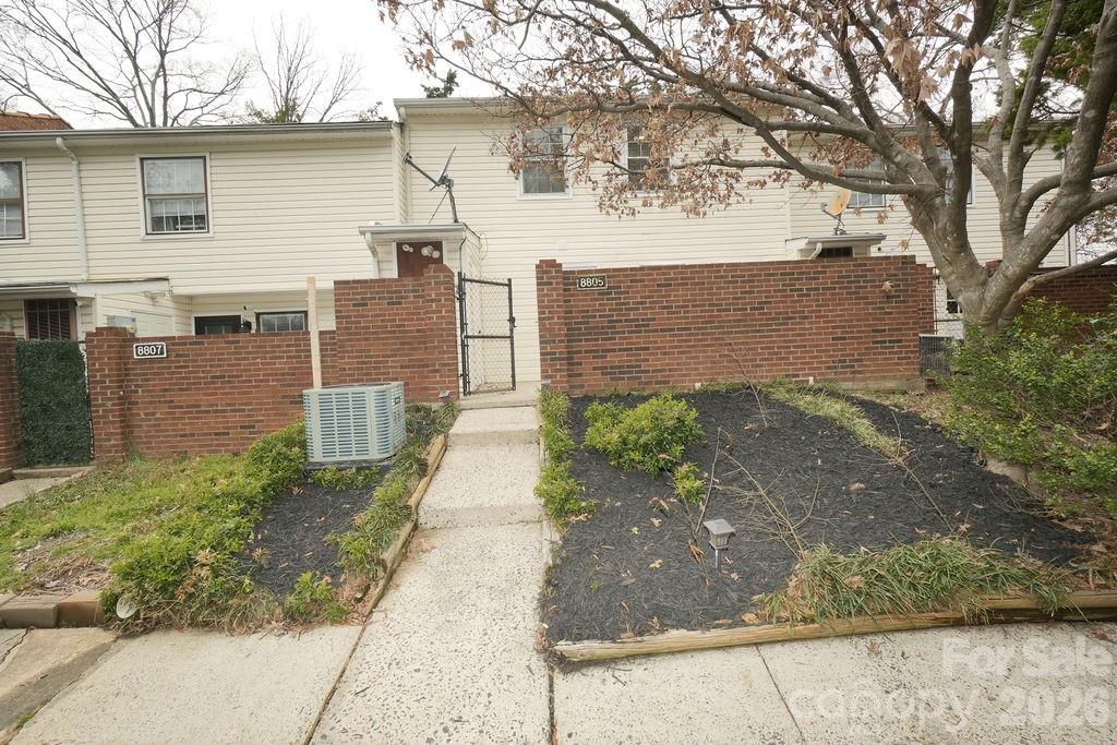 Lexington Commons - Residential