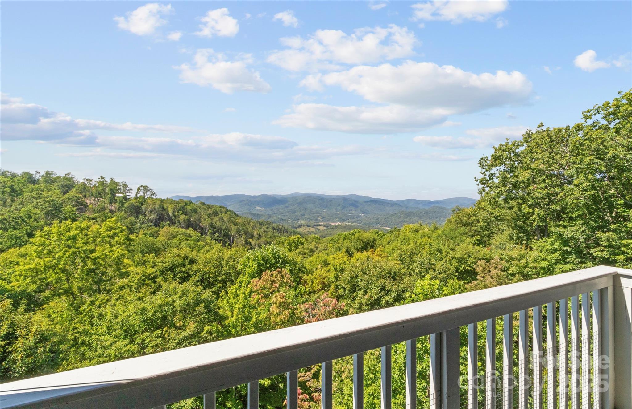 80 Stoney Falls Loop 3-202