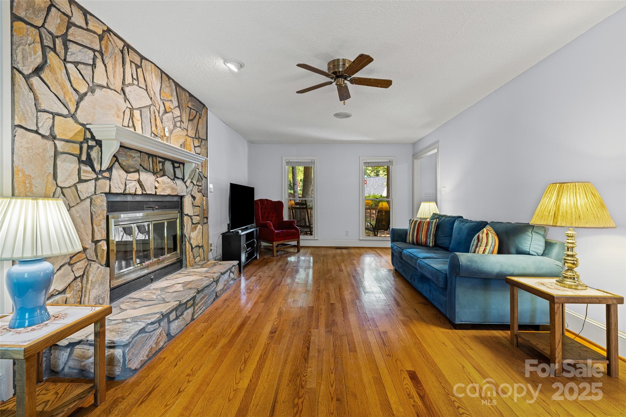 Tega Cay - Residential