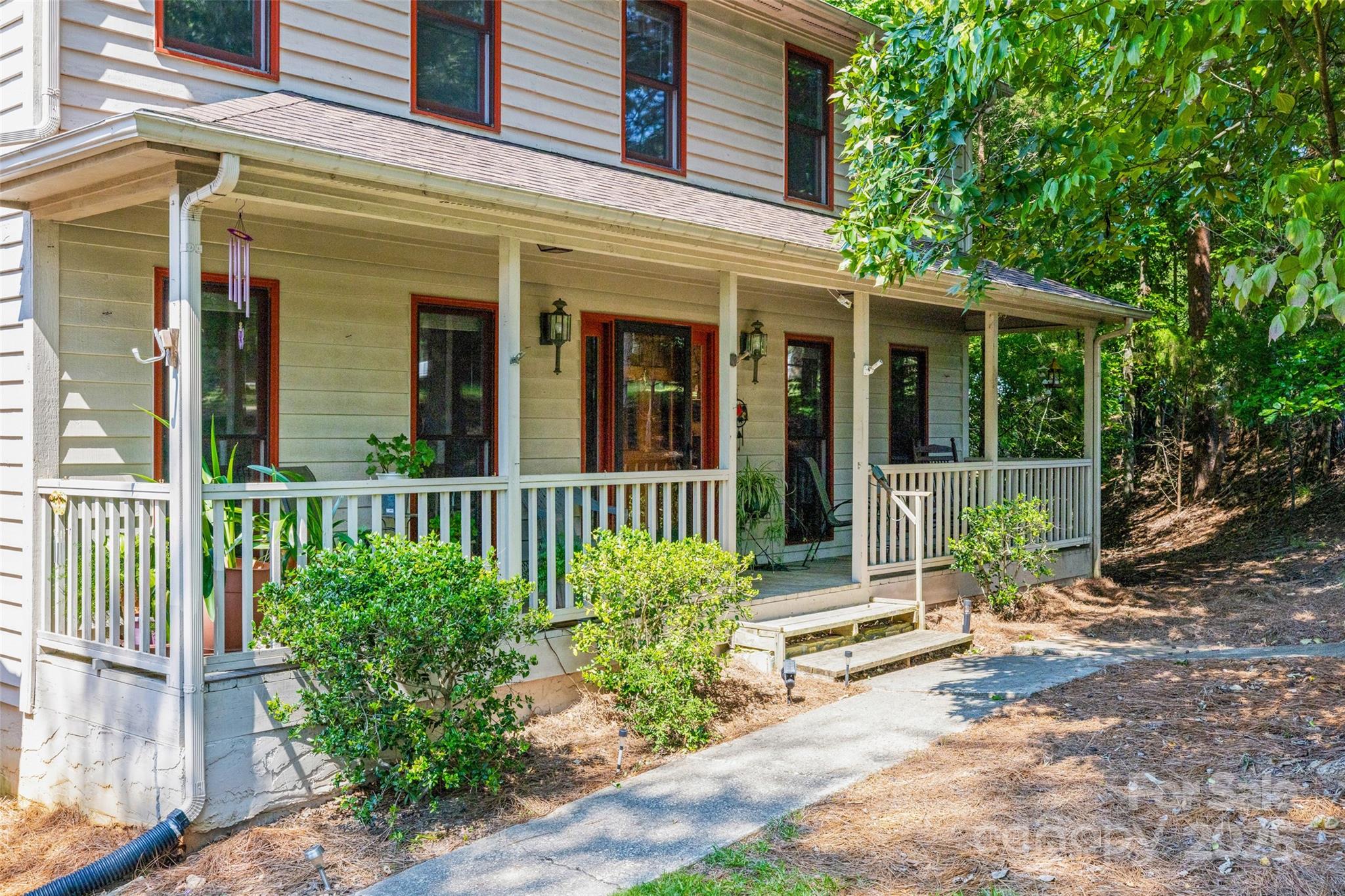 Tega Cay - Residential