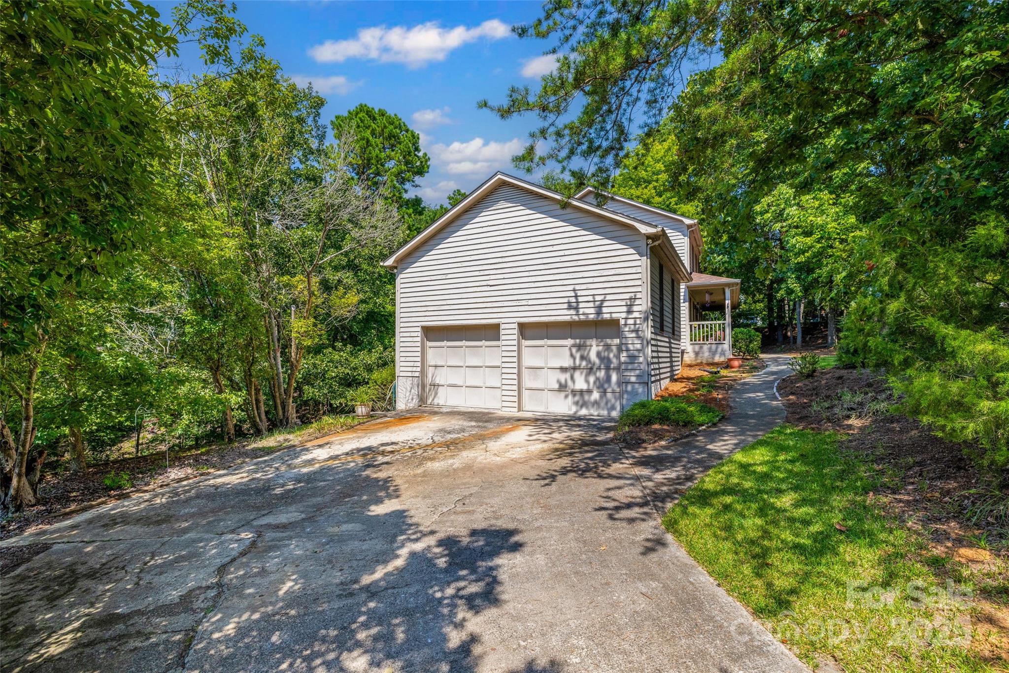 Tega Cay - Residential