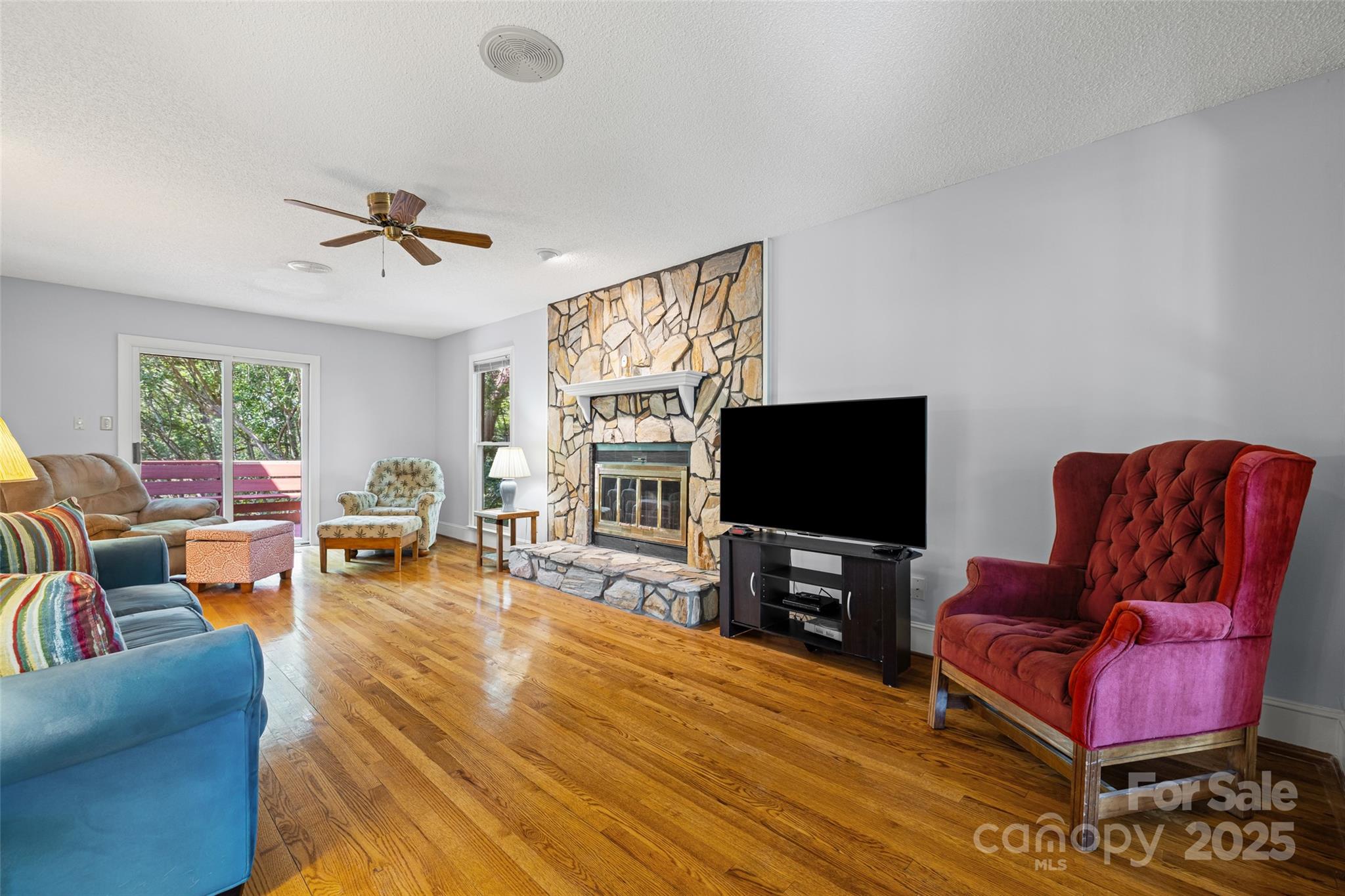 Tega Cay - Residential