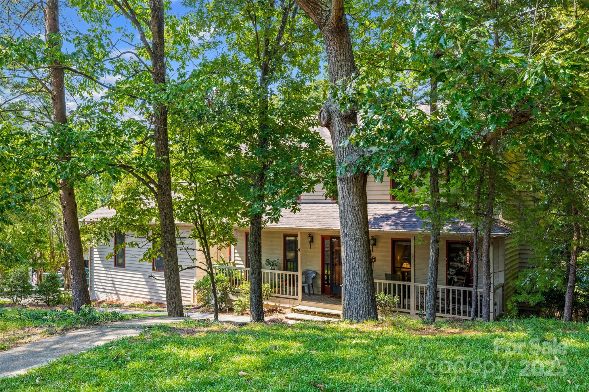 Tega Cay - Residential