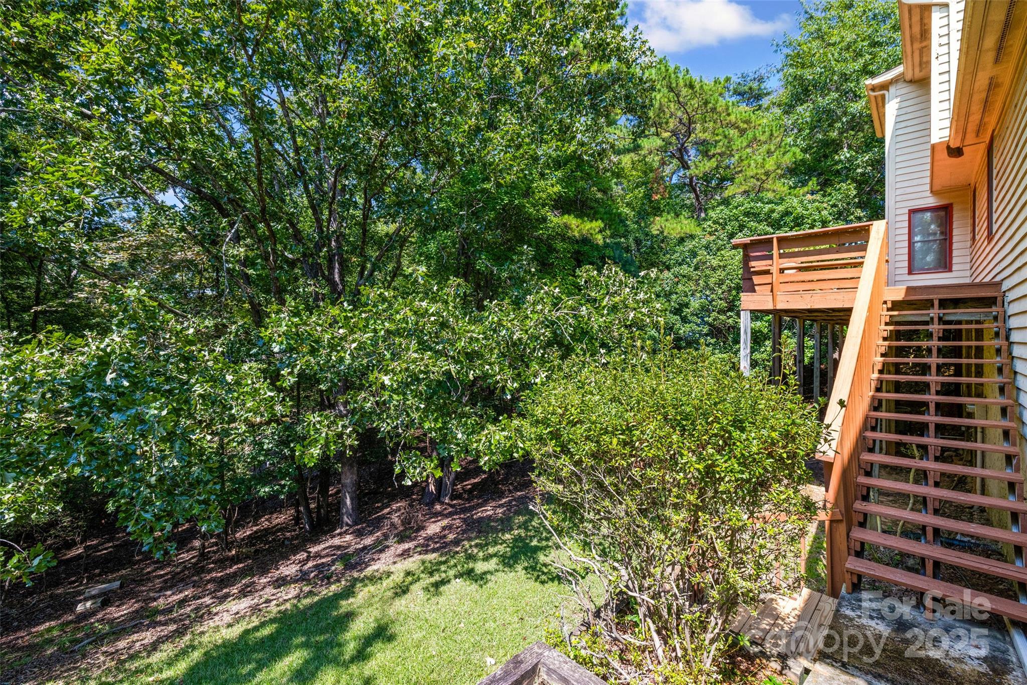 Tega Cay - Residential