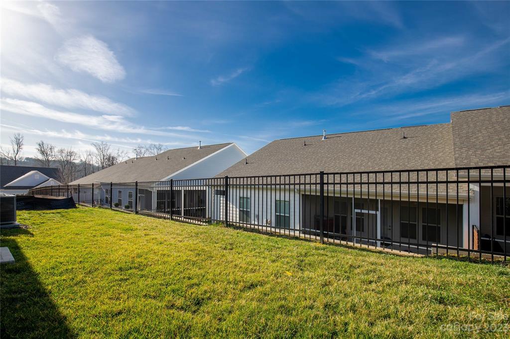 Edgewater - Residential