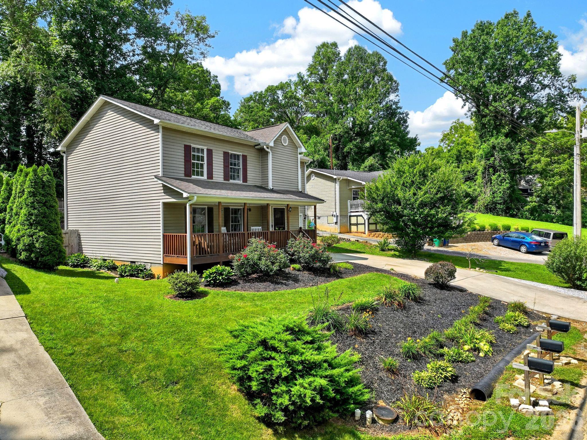 47 Royal Oaks Road