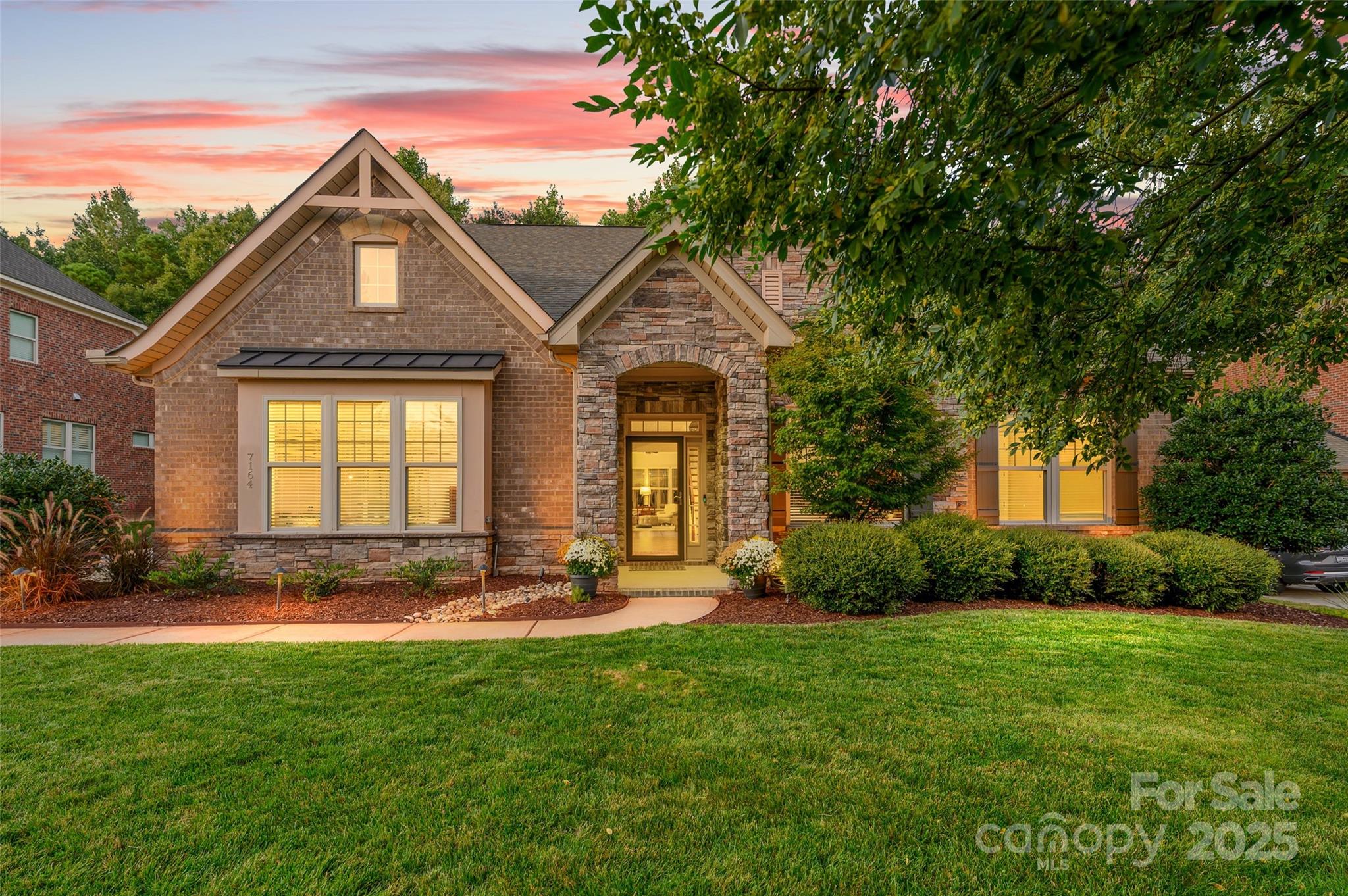 Barber Rock - Residential