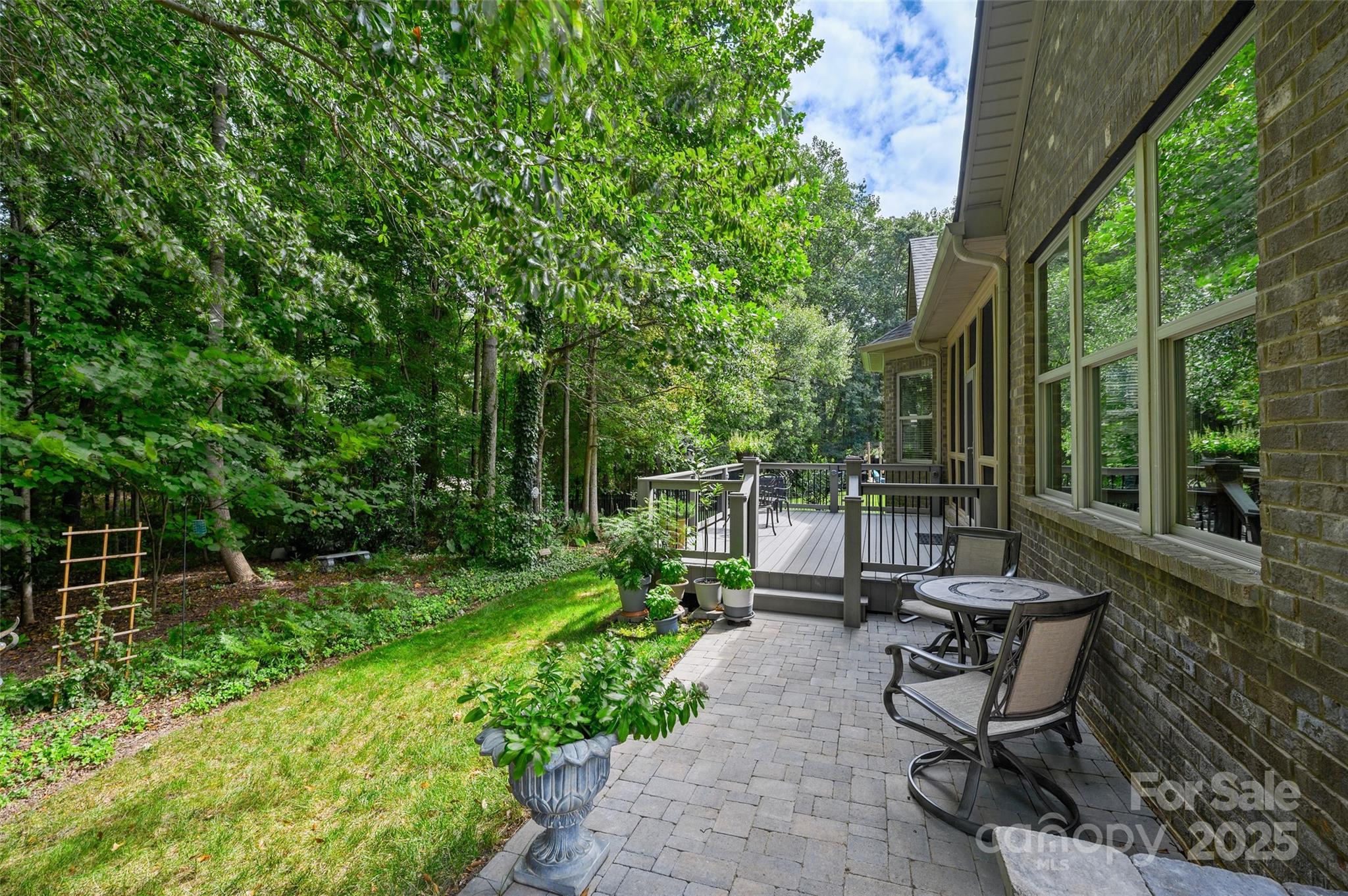 Barber Rock - Residential