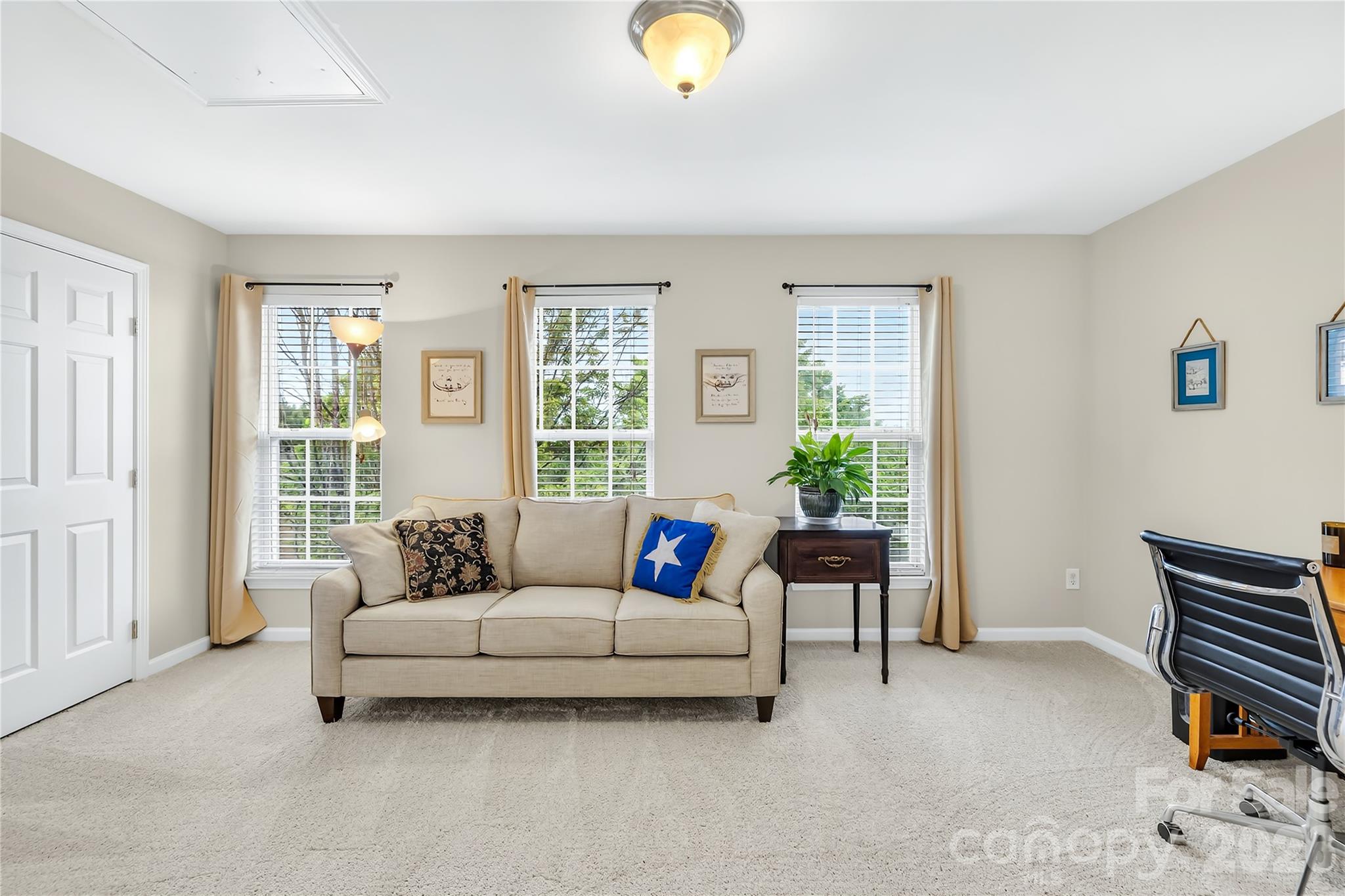 Kingsley - Residential