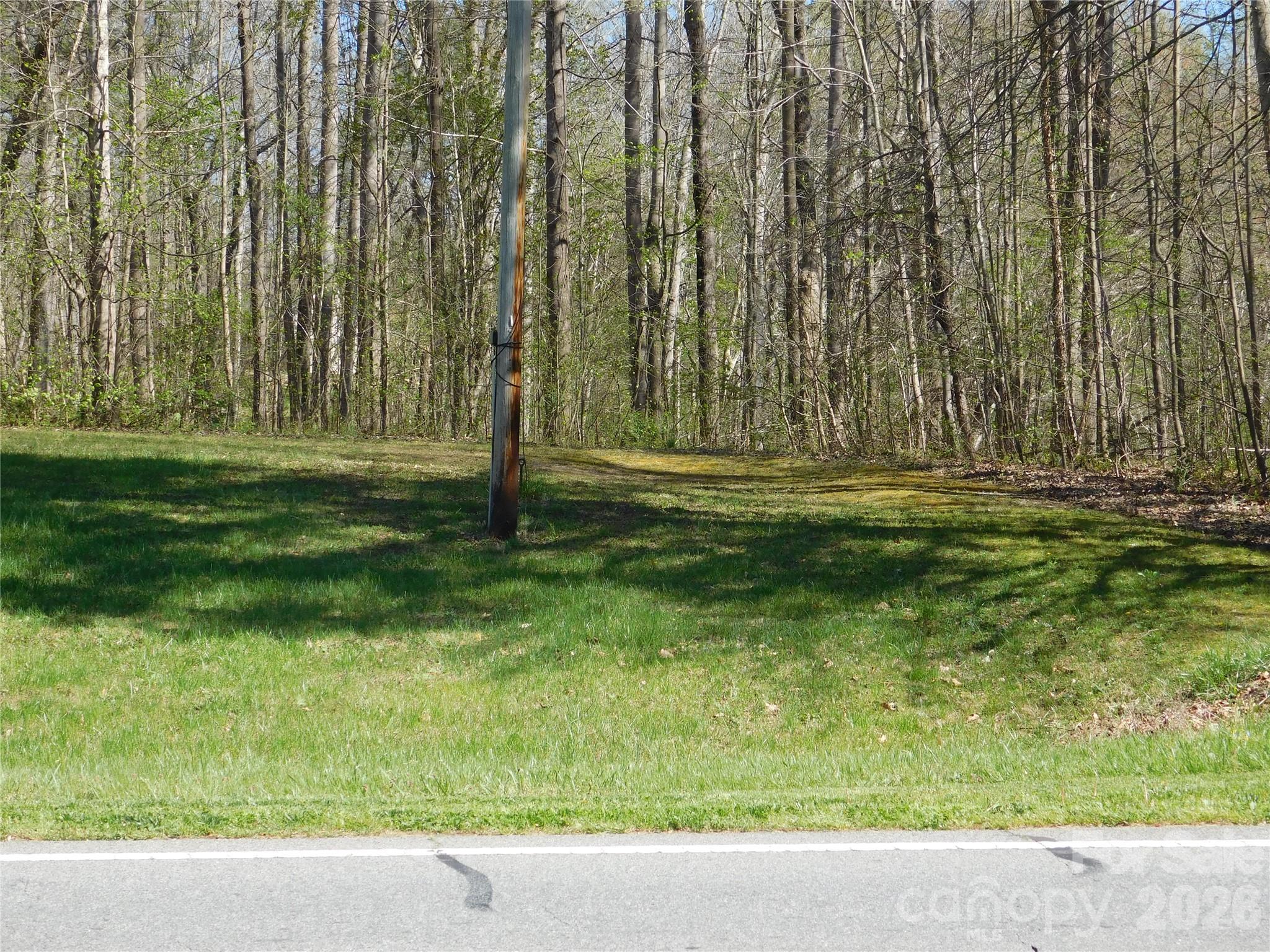 3242 Hwy 73 Highway