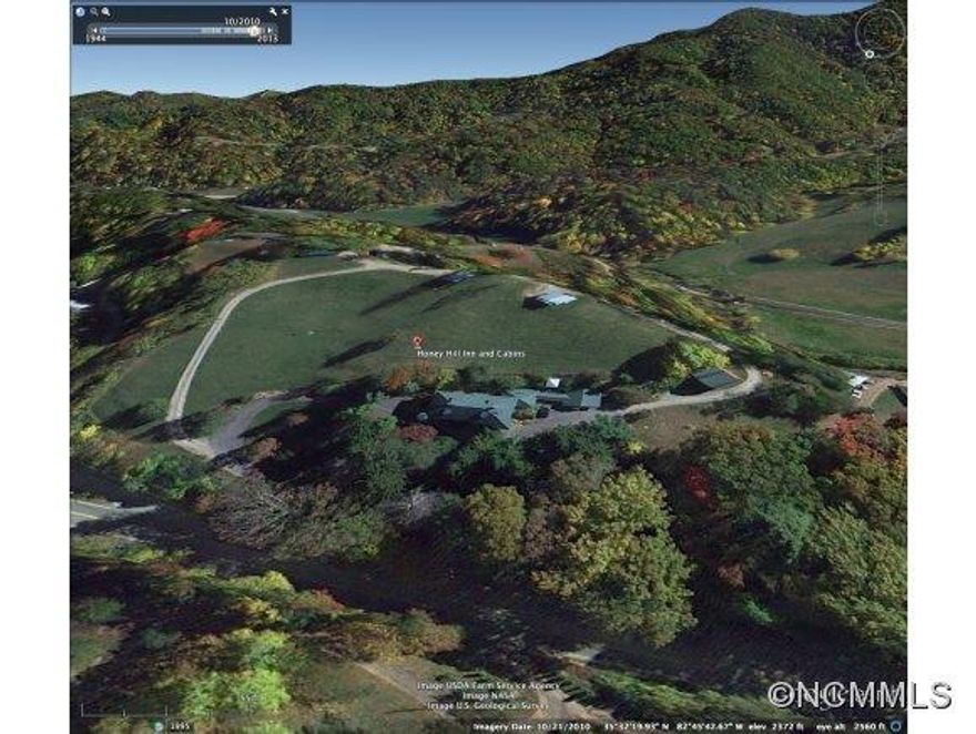 Fully Operational, Turnkey Bed & Breakfast: GreatInvestment Opportunity or Owner operated Bed &Breakfast. Plenty of room for expansion by addingadditional Guest Cabins and separate Single FamilyHome for Owners residence. Beautiful Hominy Creekfrontage that is currently undeveloped. Room for picnic areas, pool and other improvements.Call LA To Show, 24 Hours Notice.