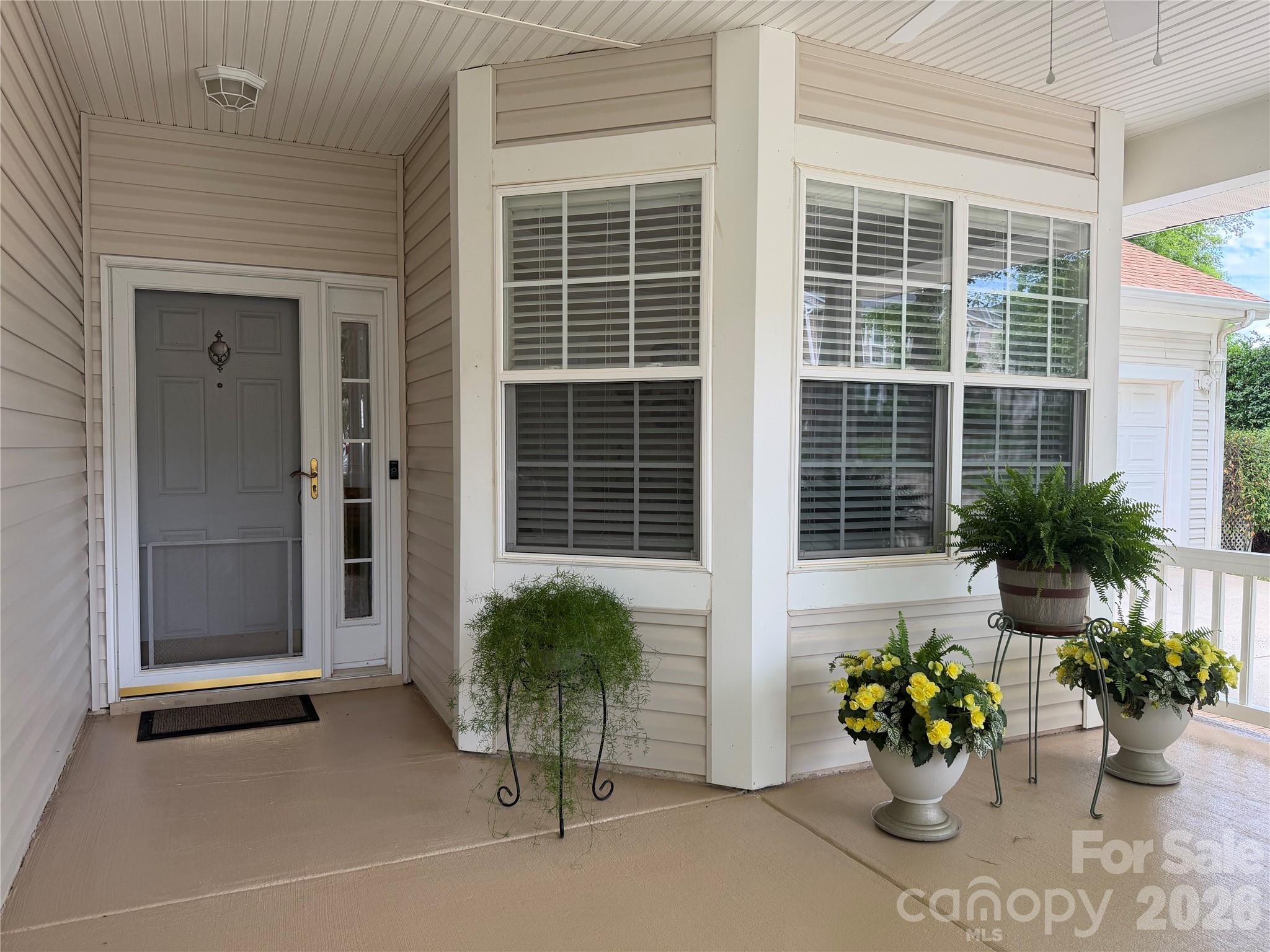 6855 Colonial Garden Drive
