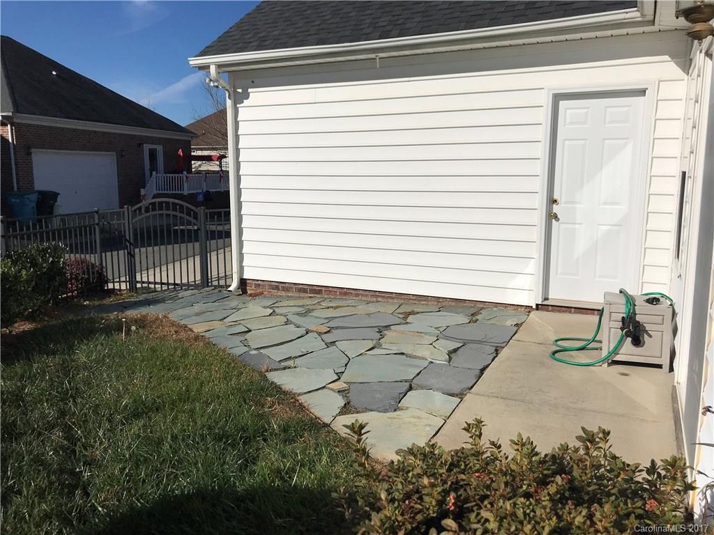 Lake Park - Residential