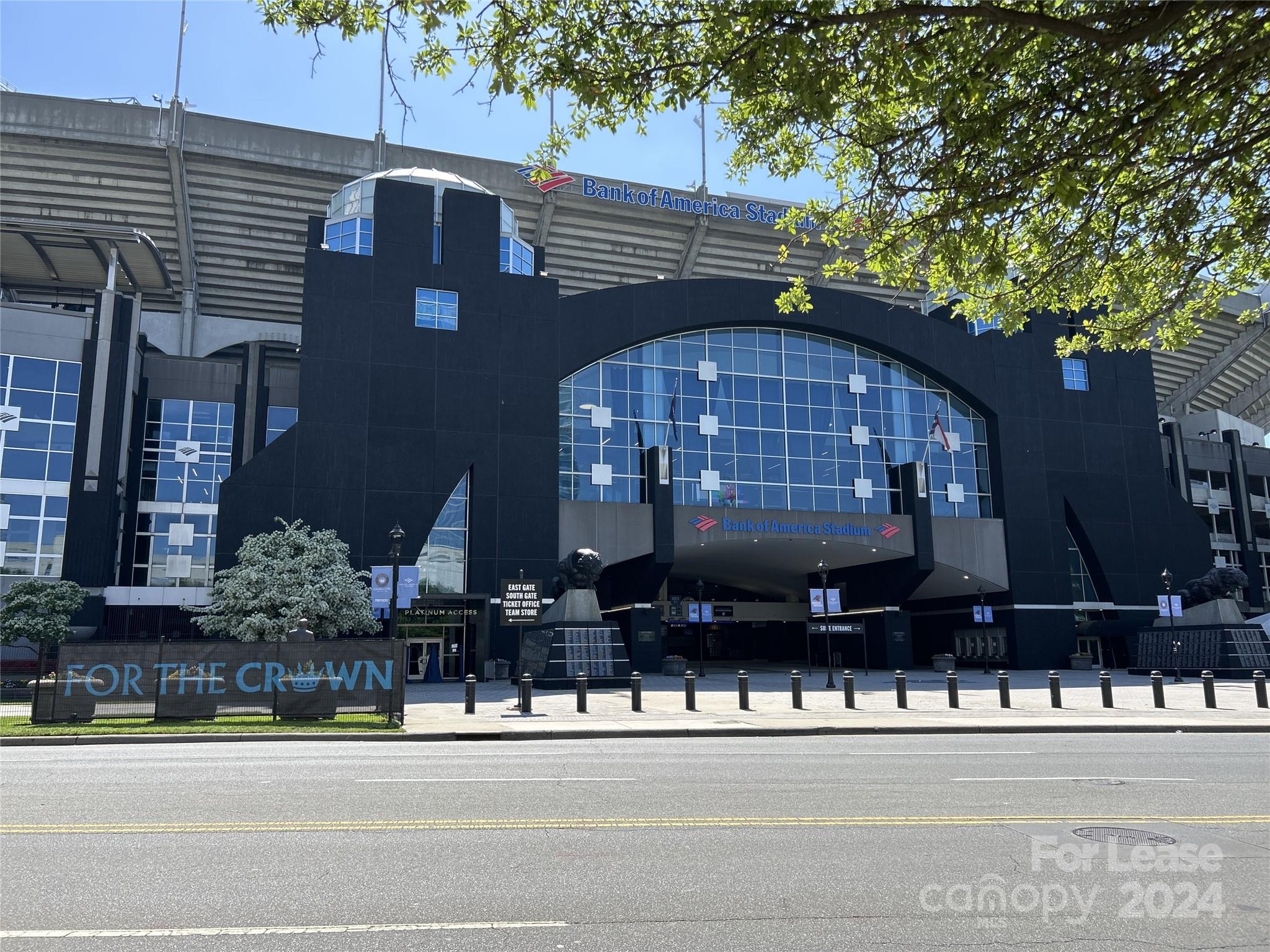 1st Row Warehouse - Residential Lease