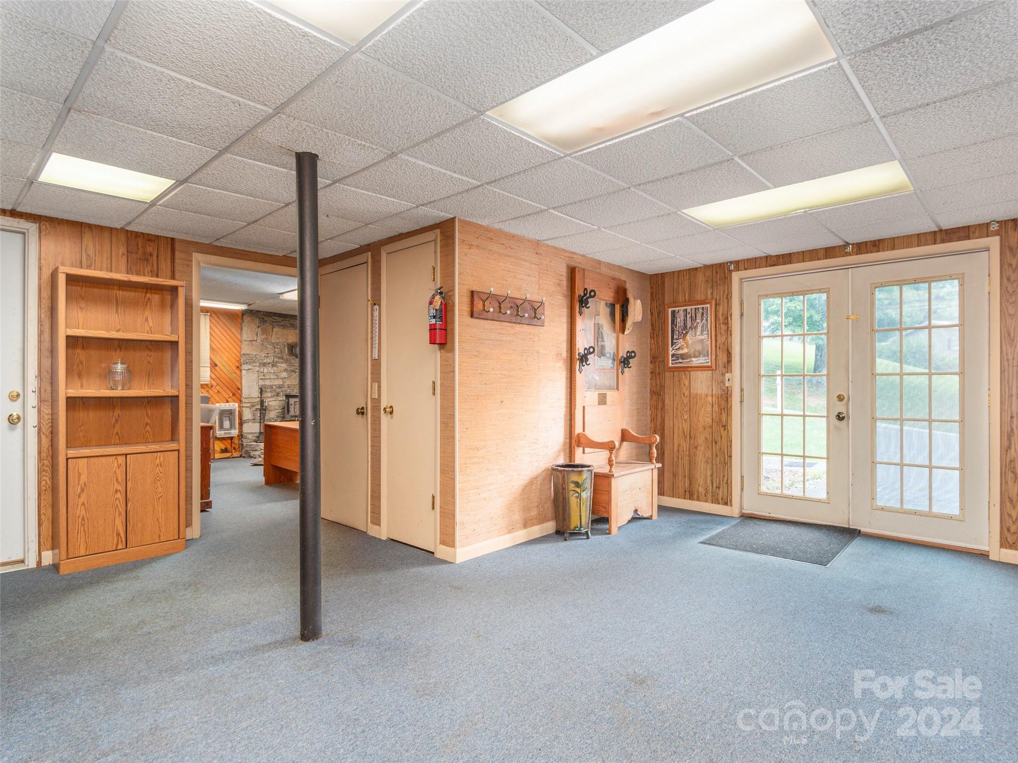 Fairway Hills - Residential