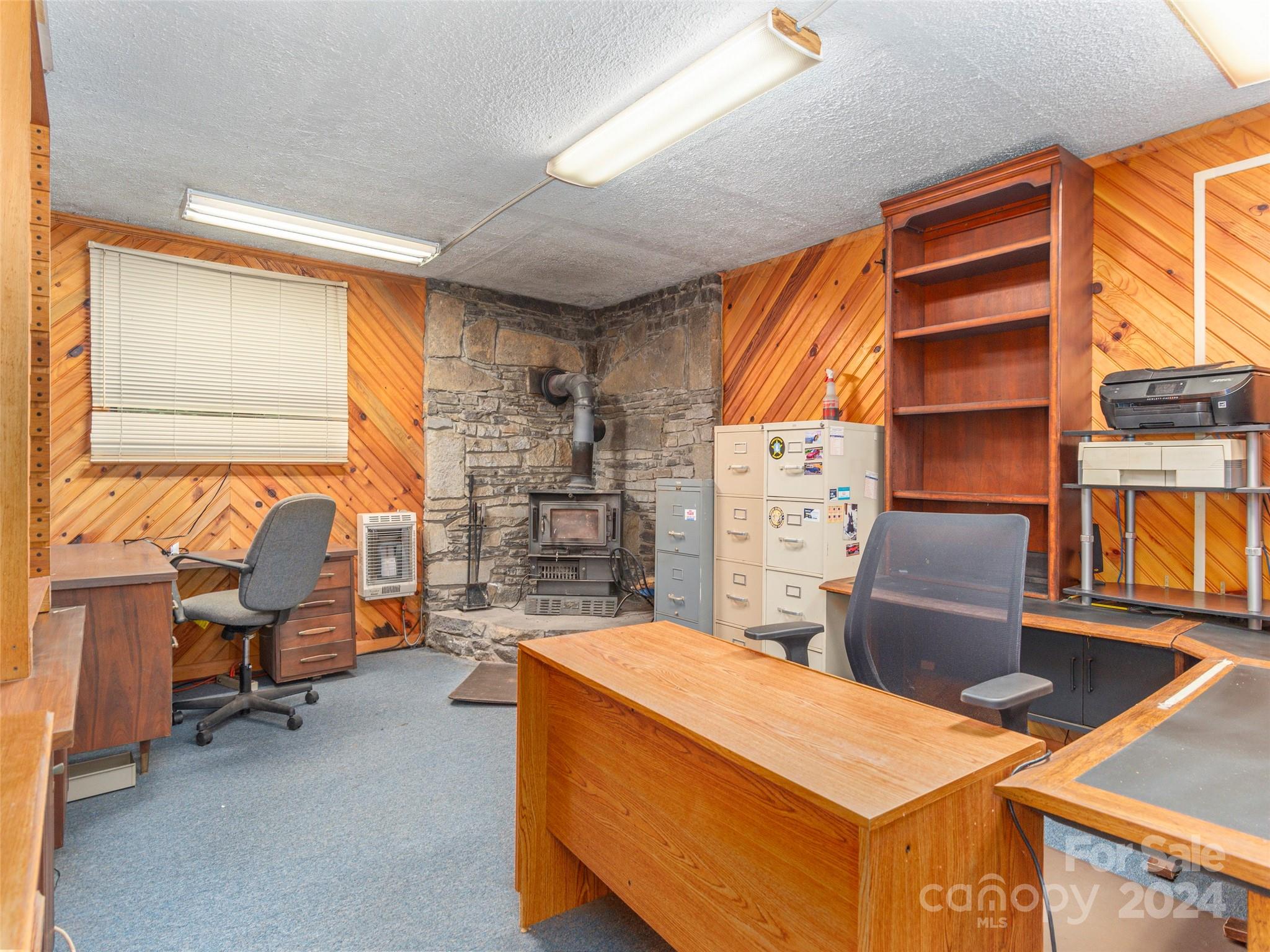 Fairway Hills - Residential