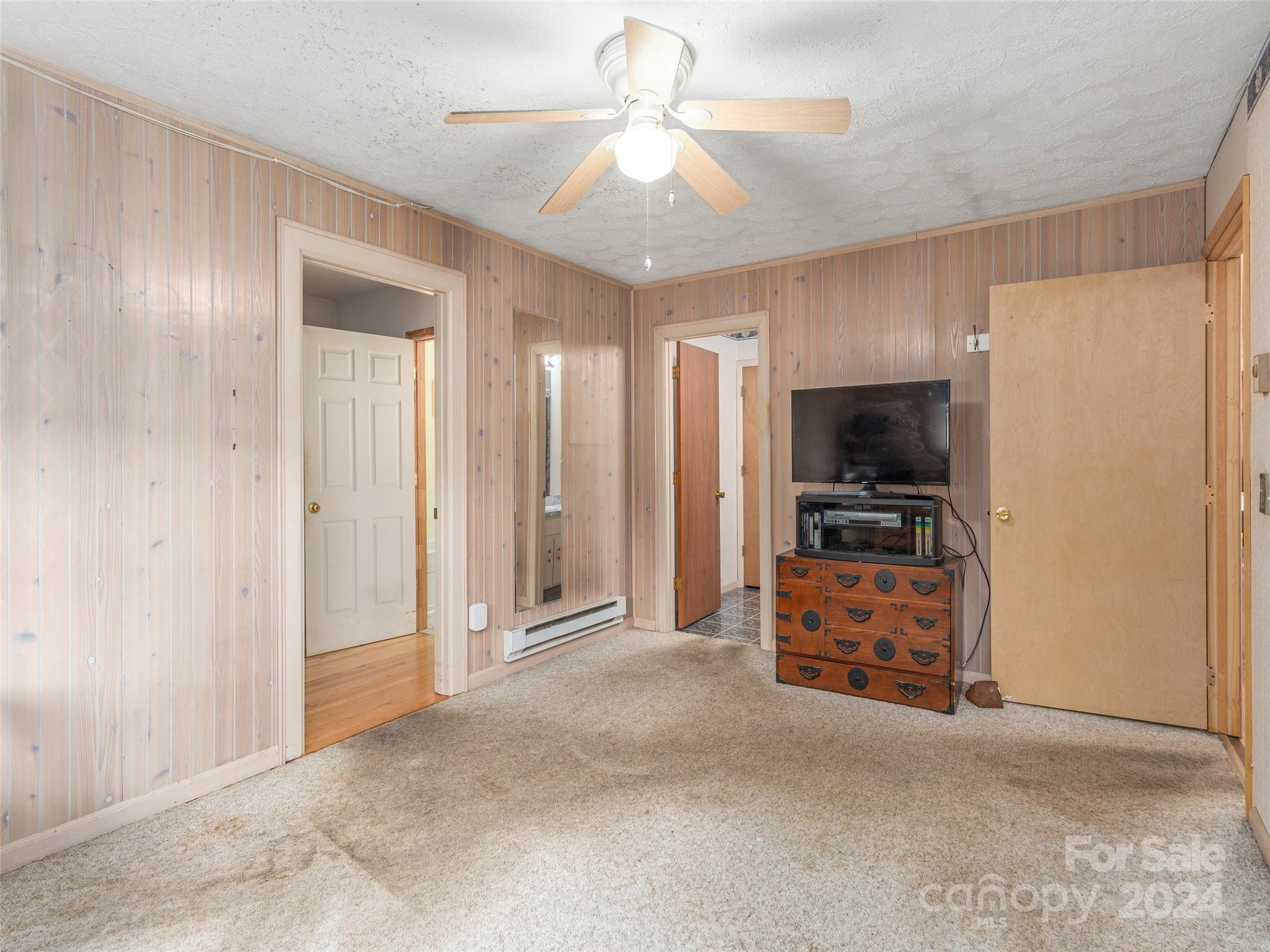 Fairway Hills - Residential