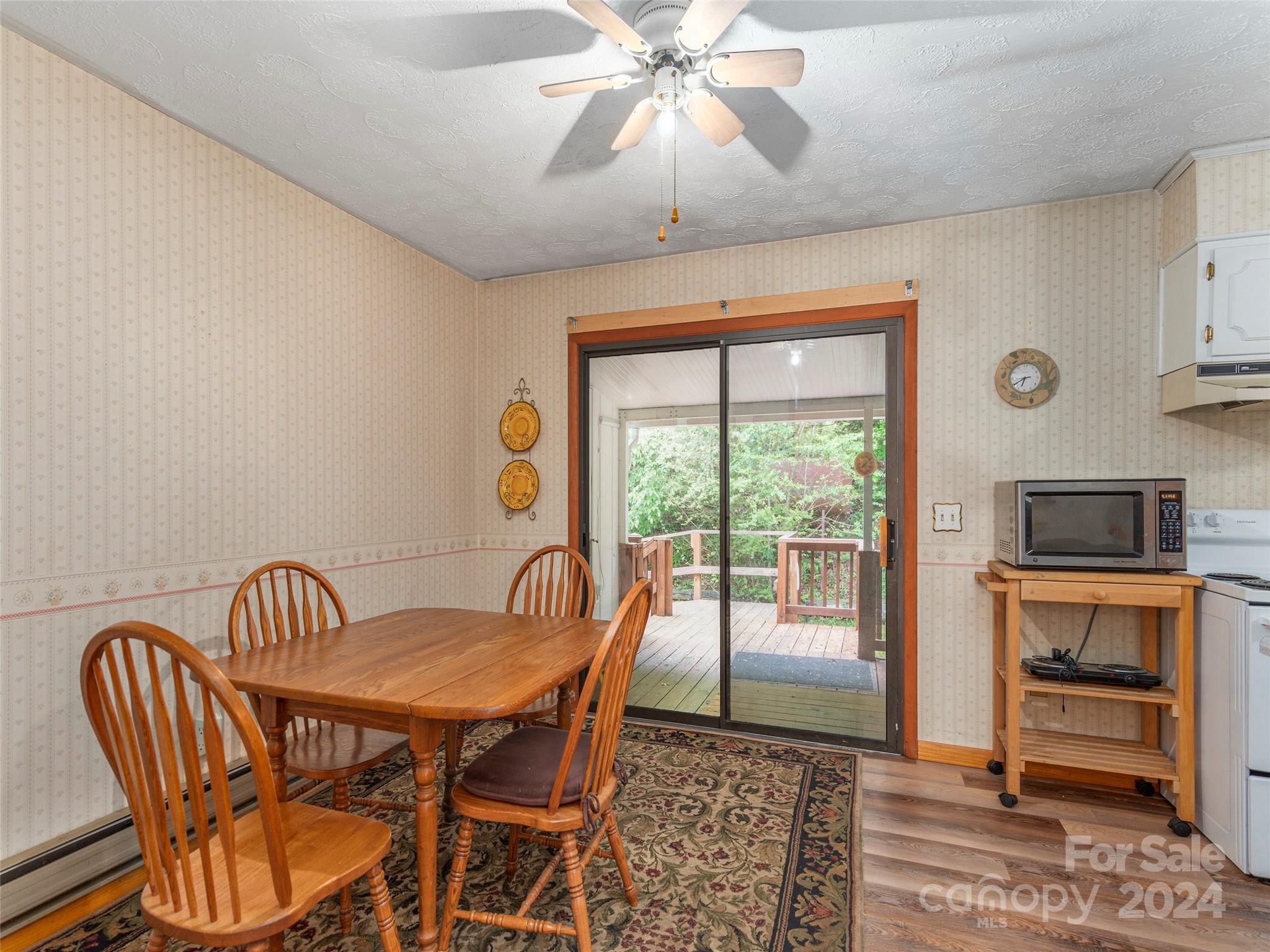 Fairway Hills - Residential