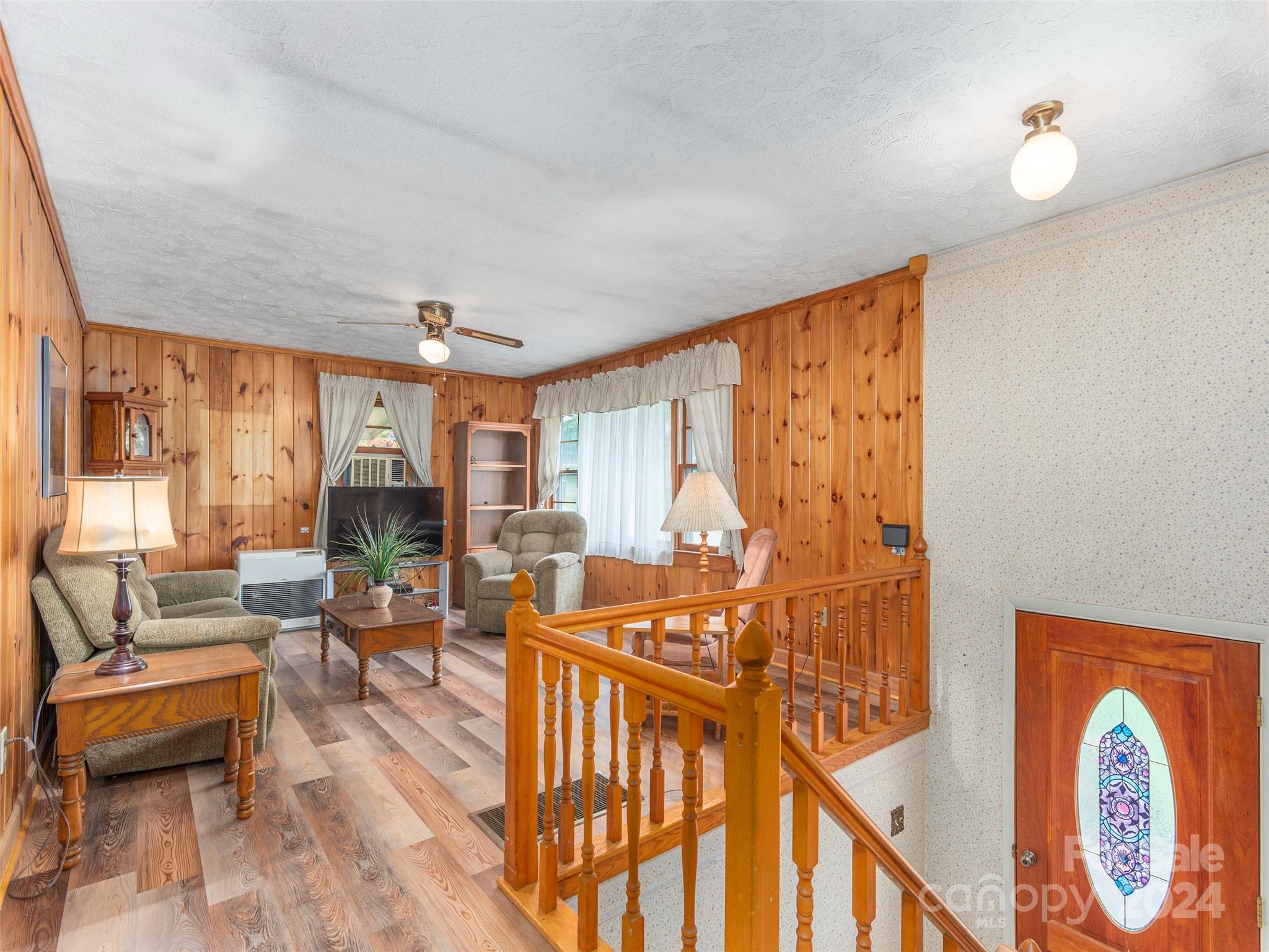 Fairway Hills - Residential