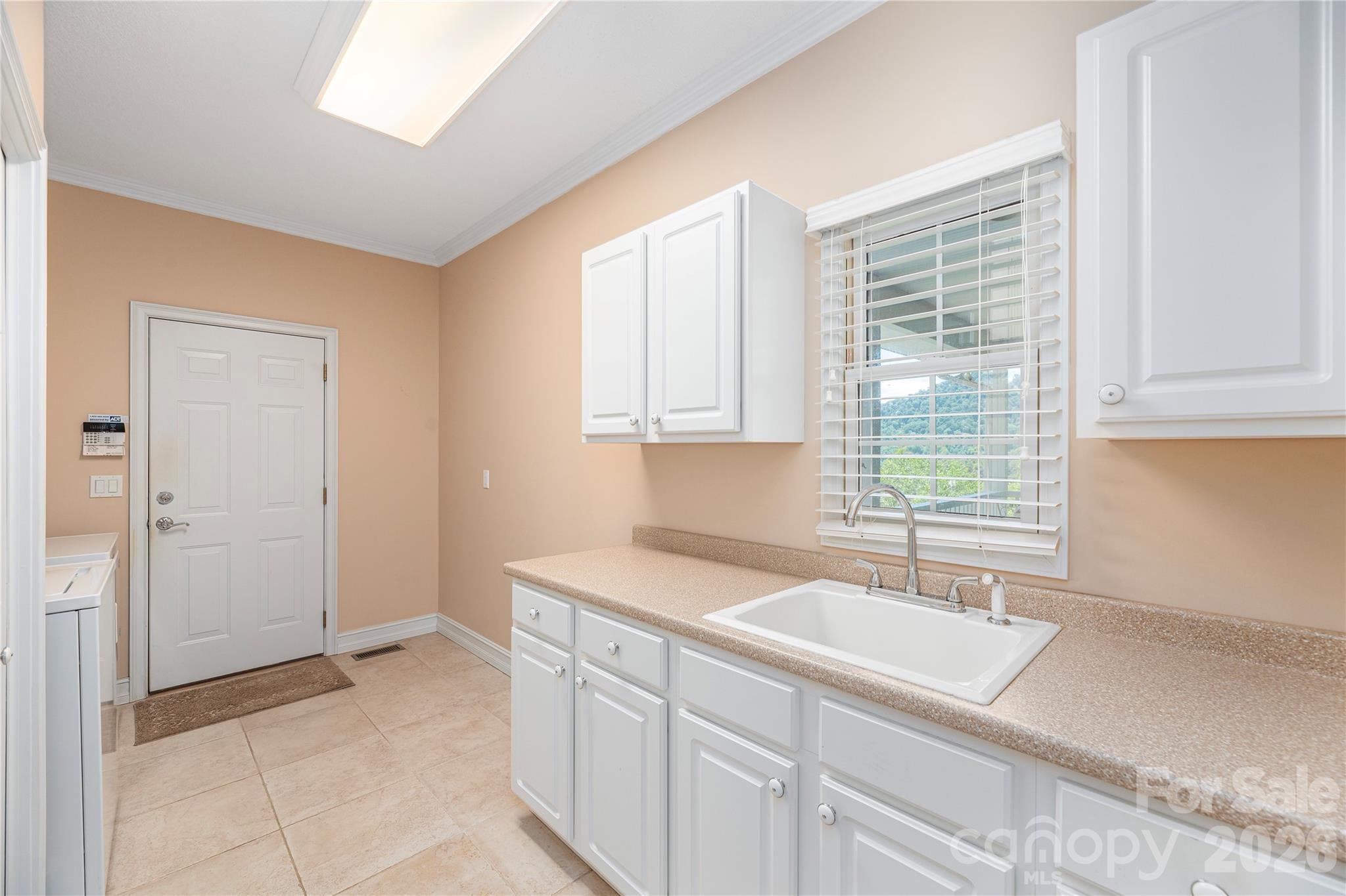 554 Breckenridge Rd, Waynesville, NC, 28785, USA, 3 Bedrooms Bedrooms, ,5 BathroomsBathrooms,Residential,Active,554 Breckenridge Rd,4390627