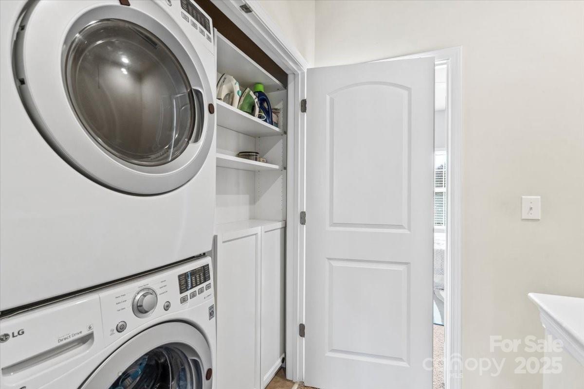 Summers Walk - Residential