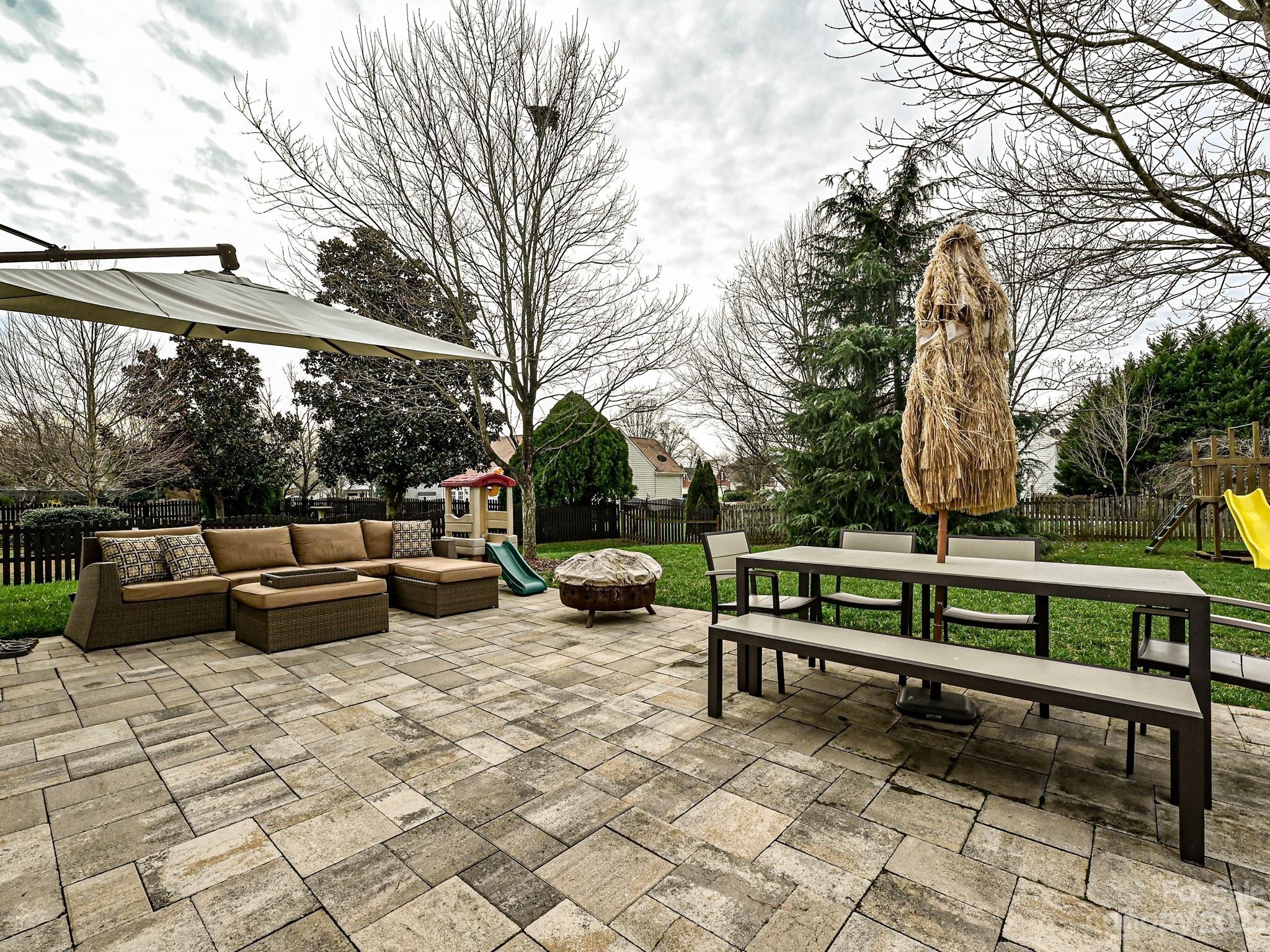 Blakeney Heath - Fieldstone - Residential