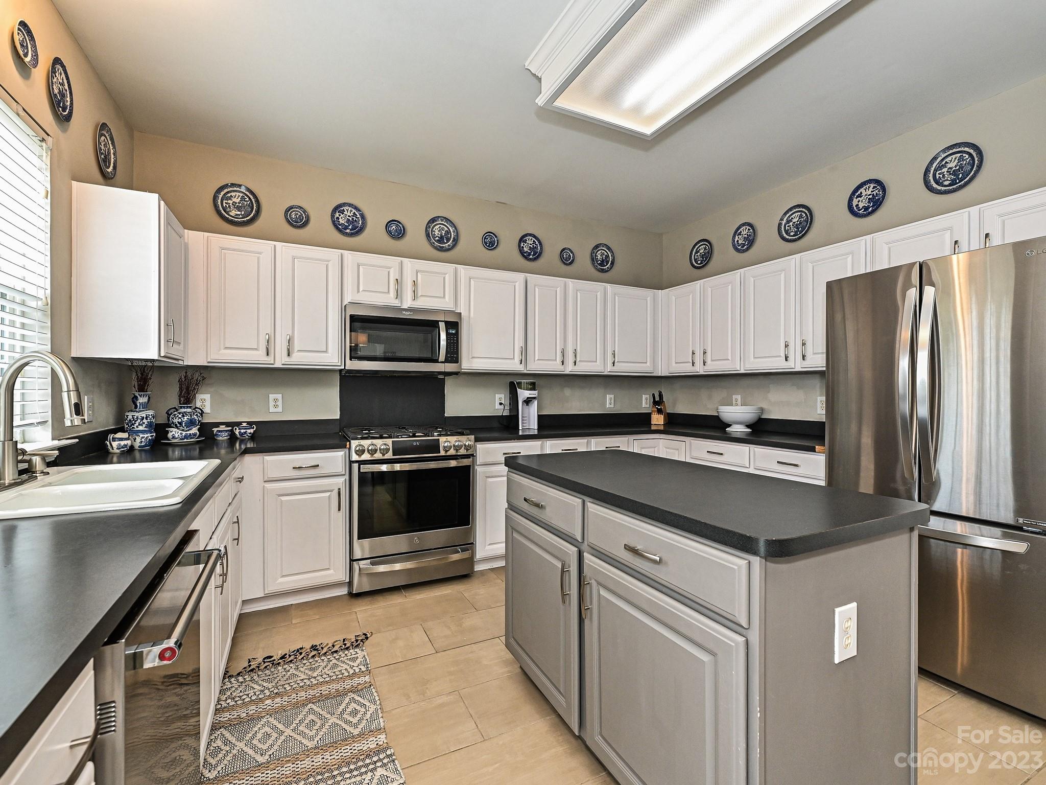 Blakeney Heath - Fieldstone - Residential