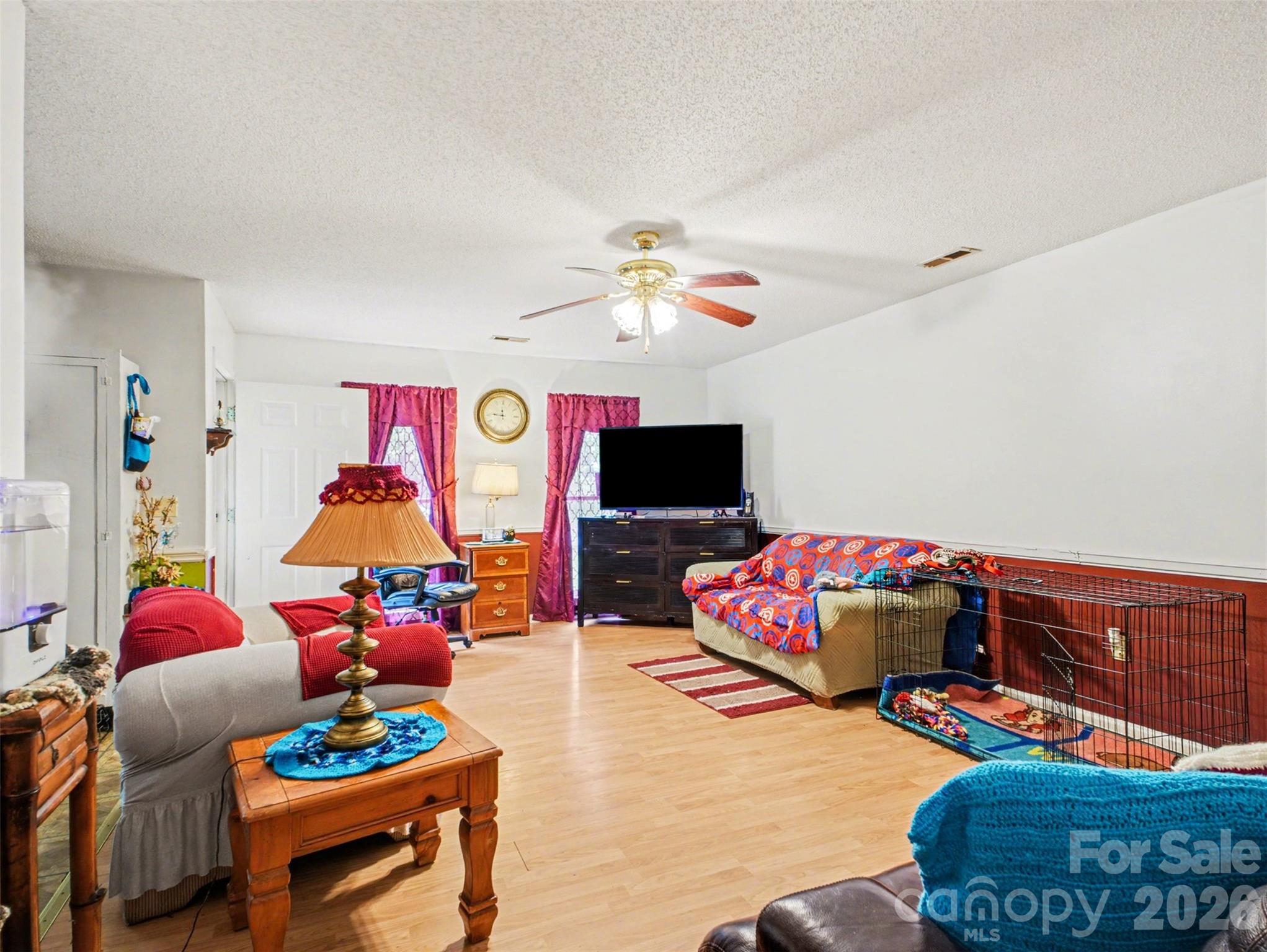 Carolina Air Park - Residential