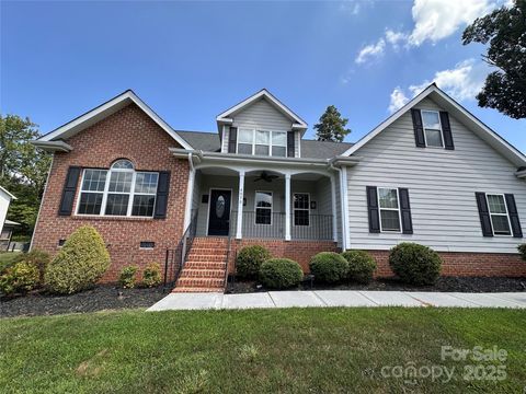 4070 Harmattan Drive Denver NC 28037