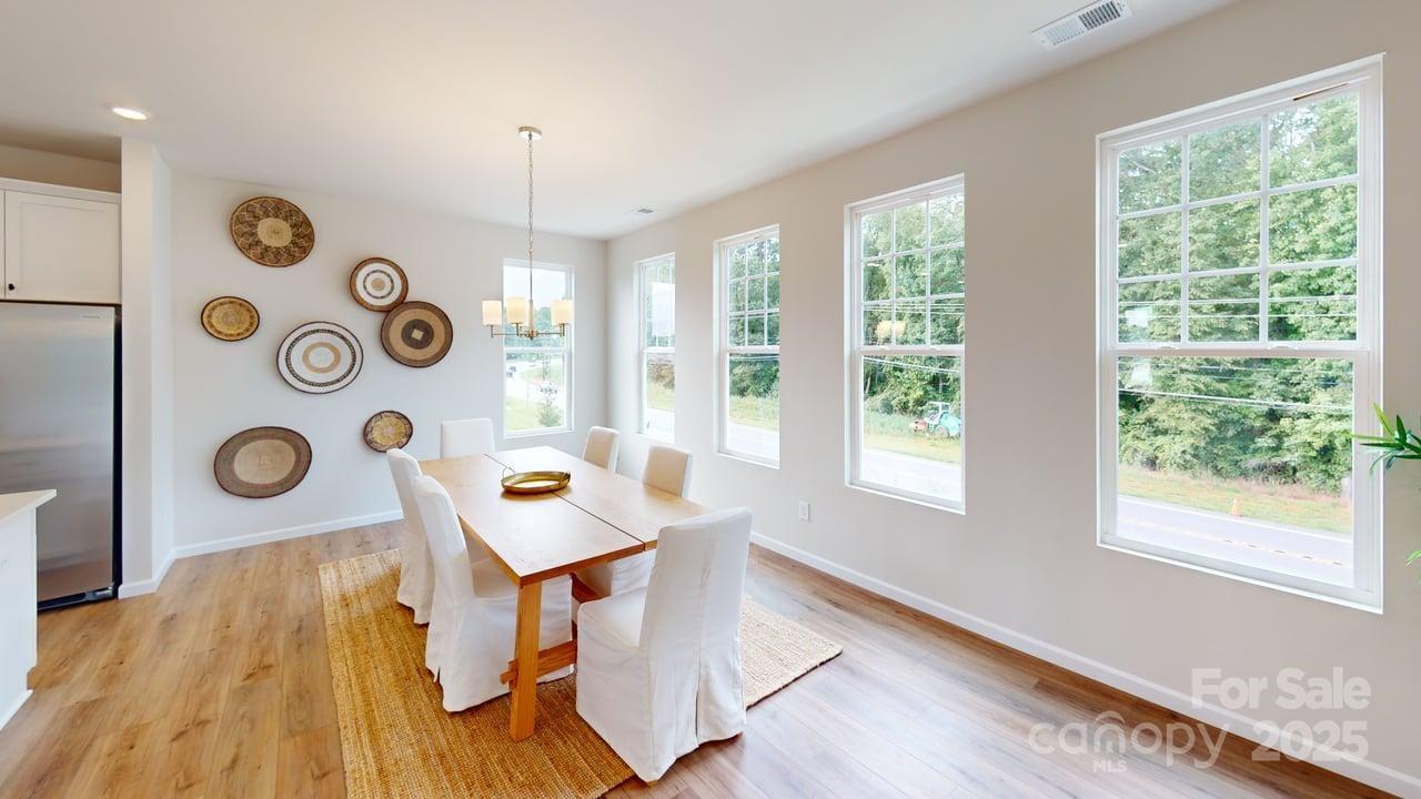 11021 Warfield Avenue 03