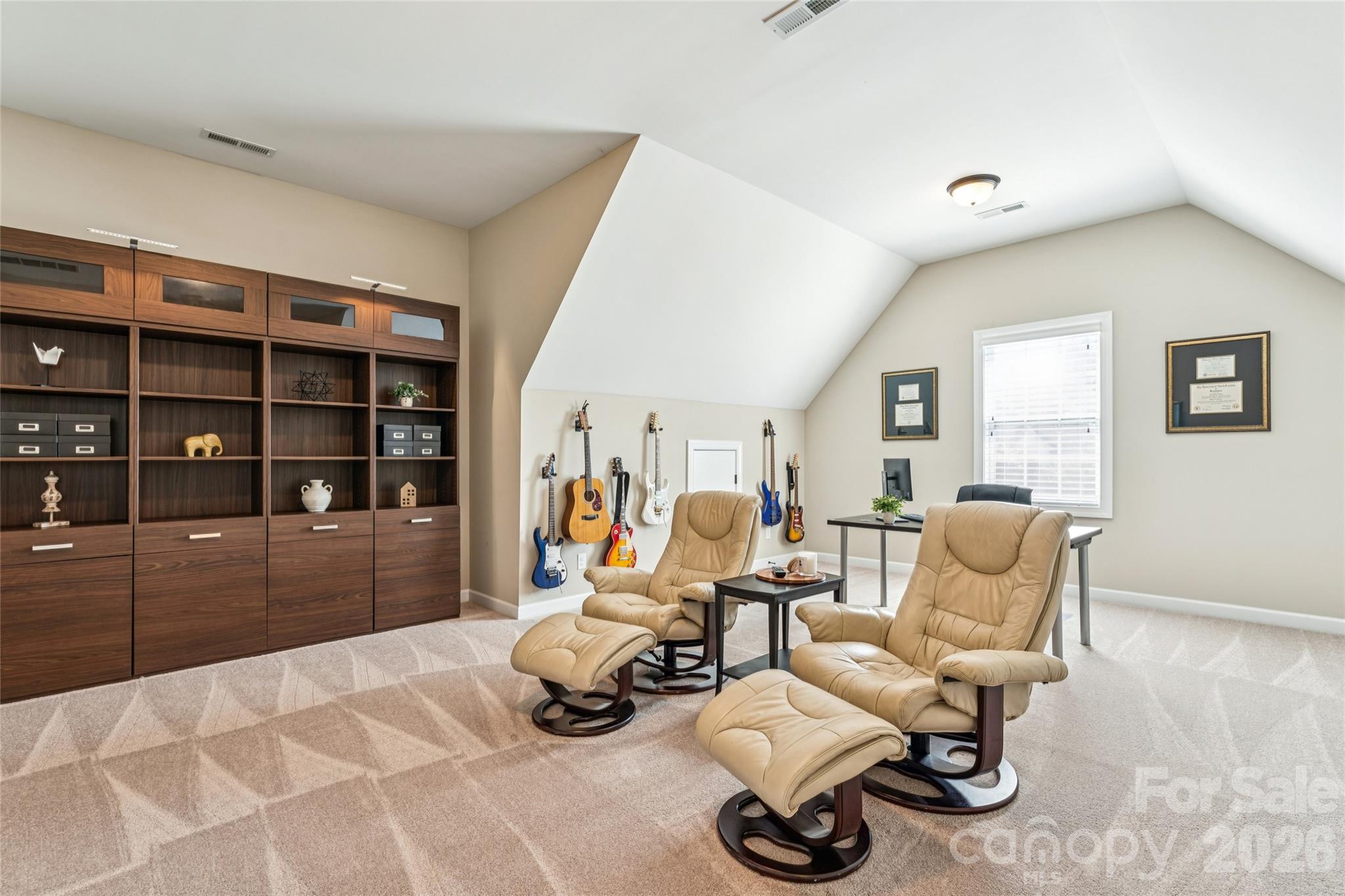 Winding Walk - Residential