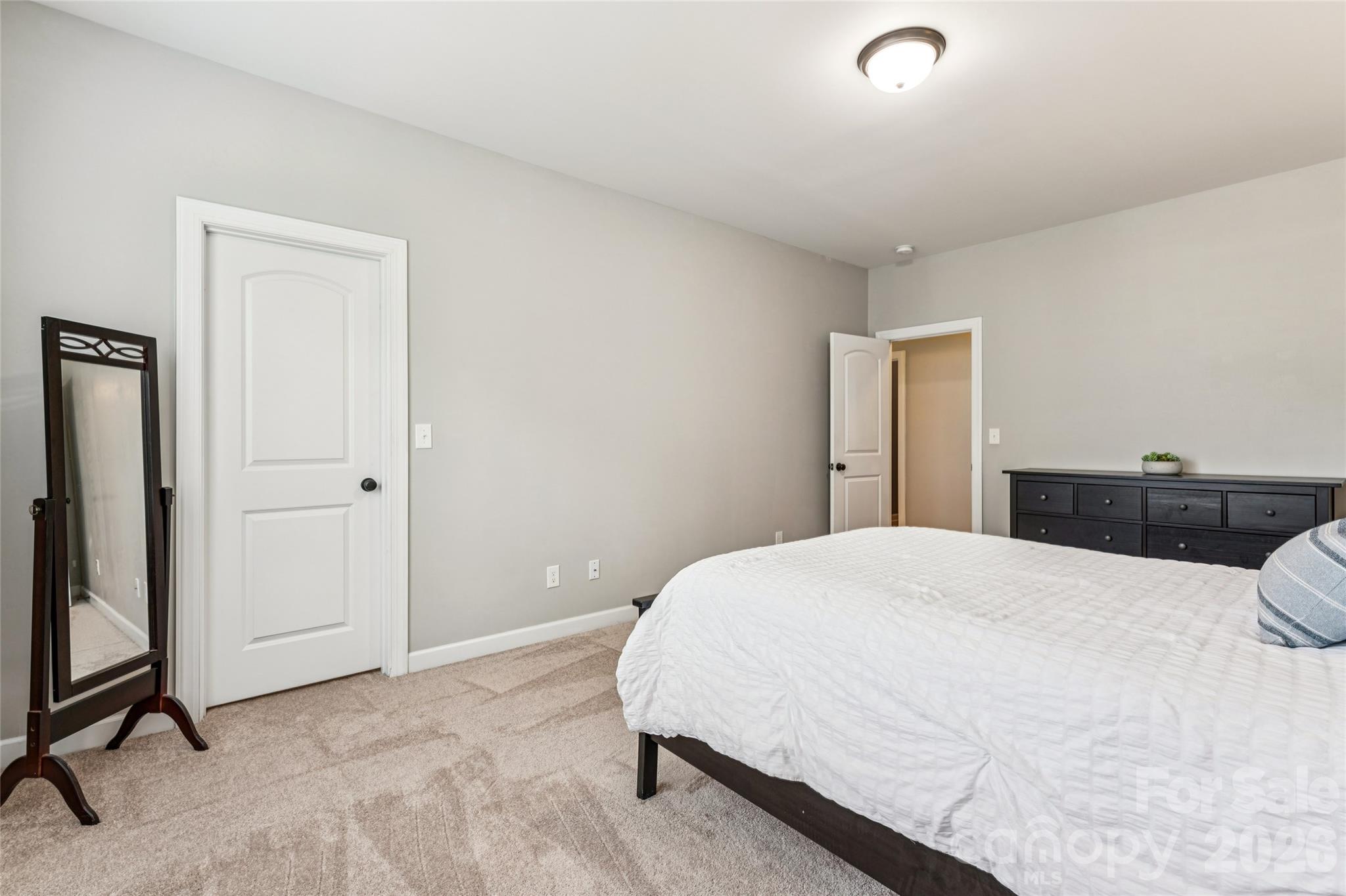 Winding Walk - Residential