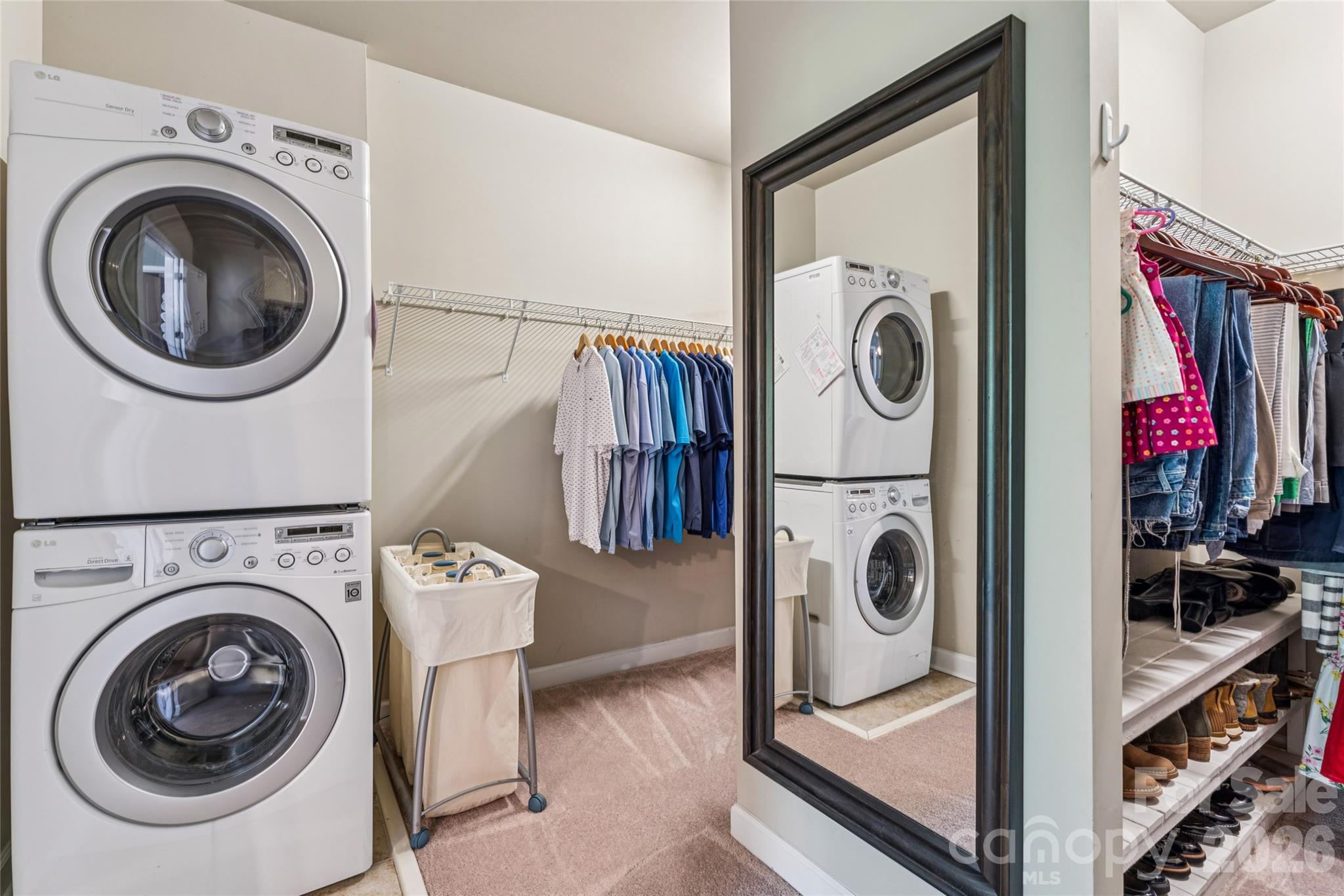 Winding Walk - Residential