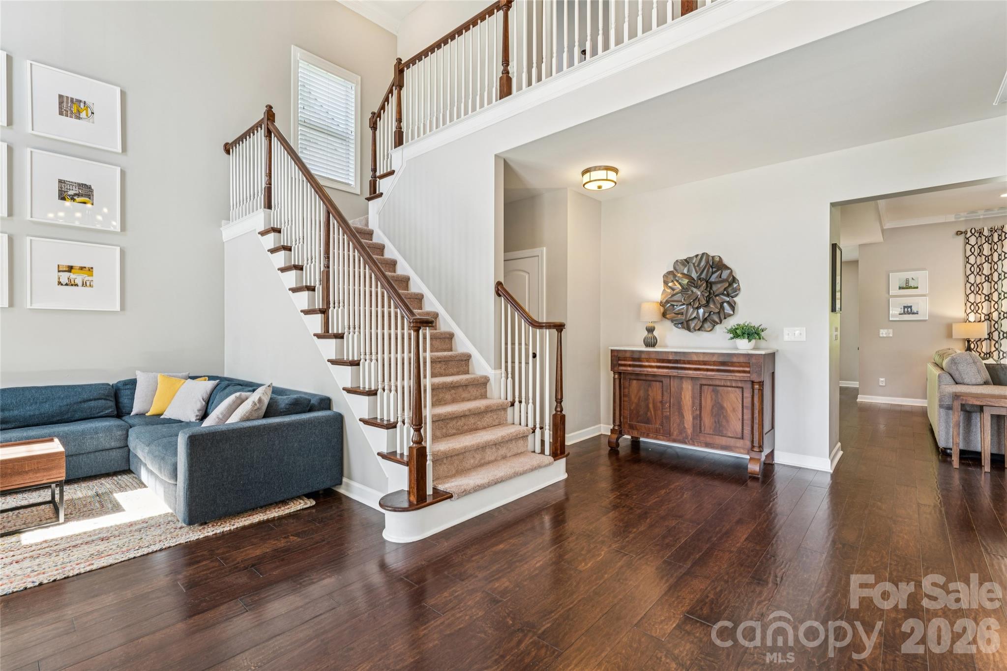 Winding Walk - Residential