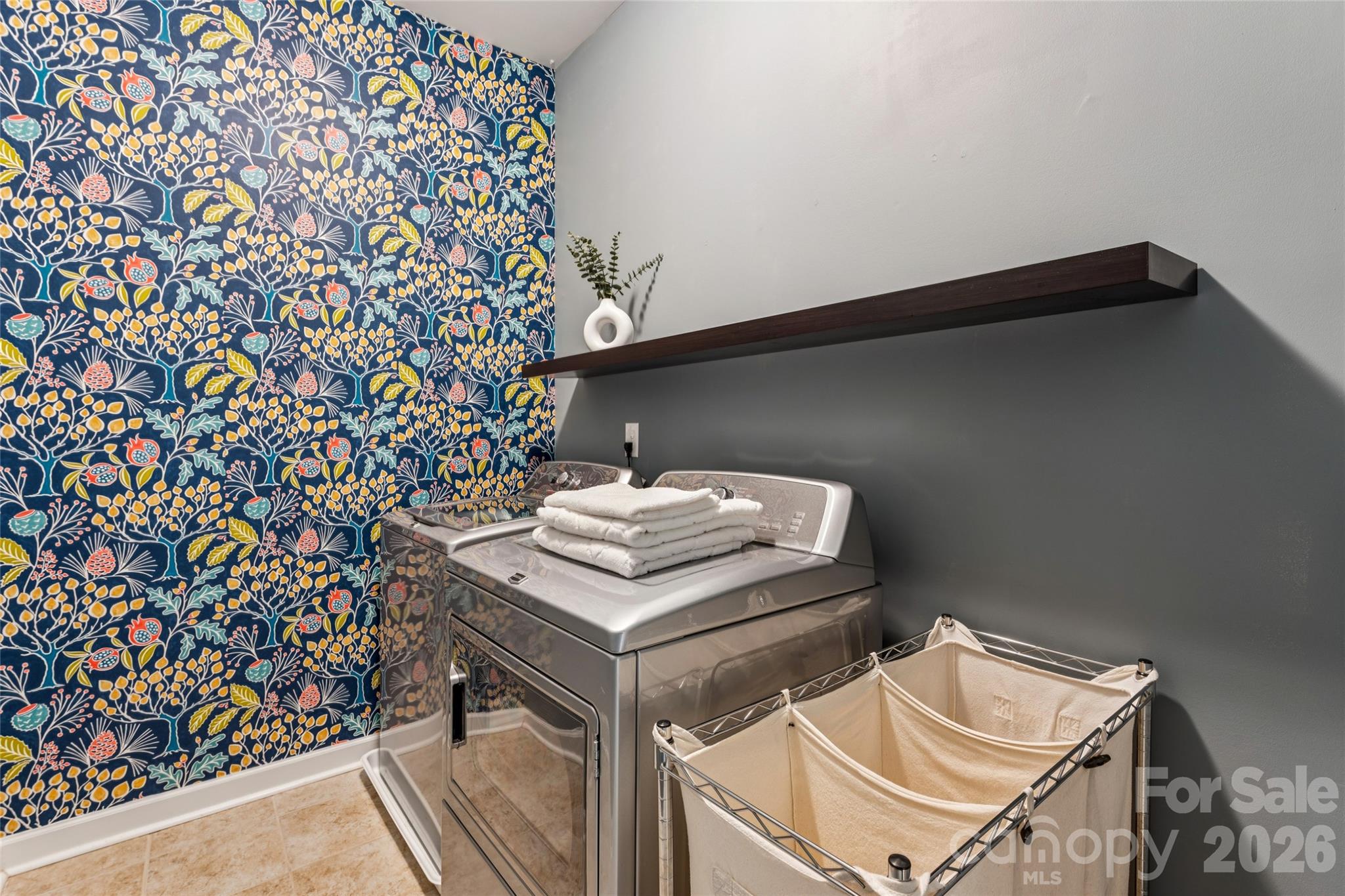 Winding Walk - Residential