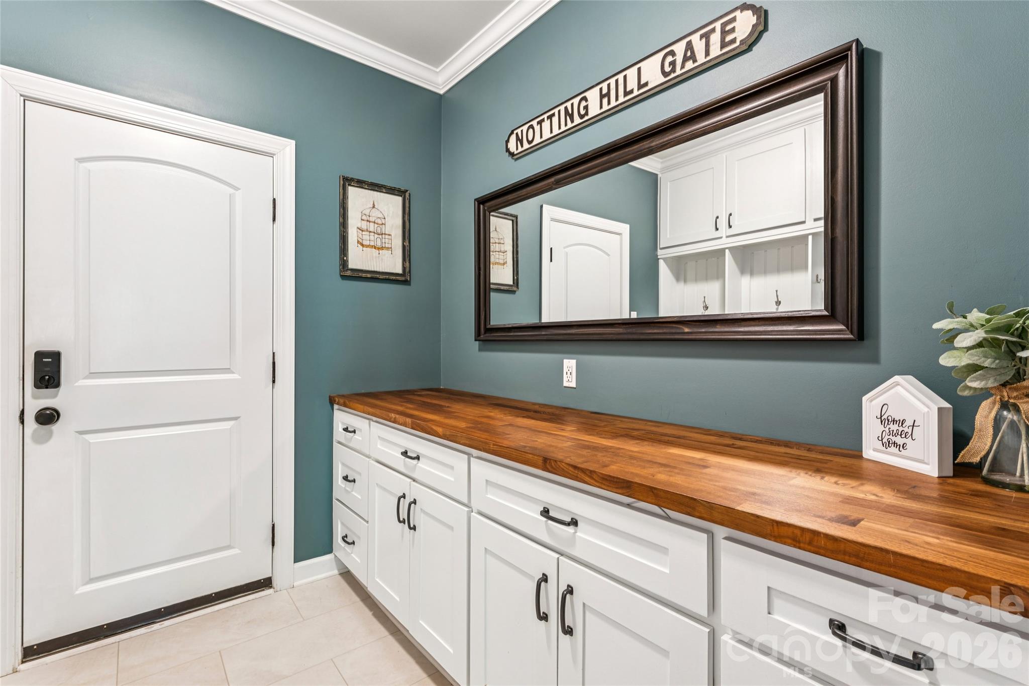 Winding Walk - Residential