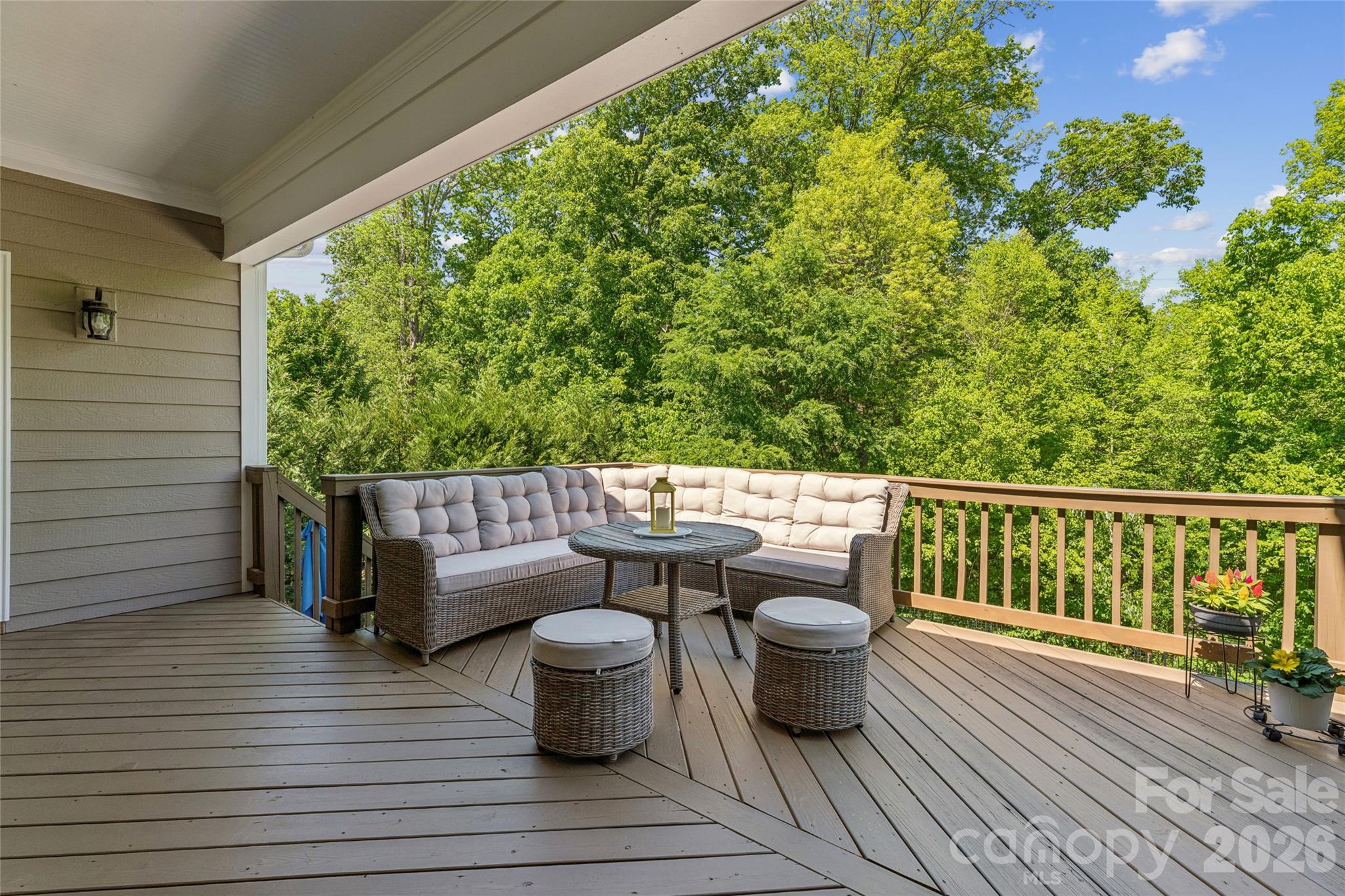 Winding Walk - Residential