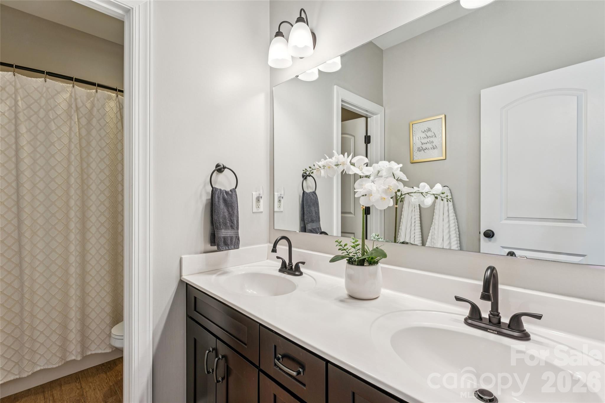 Winding Walk - Residential