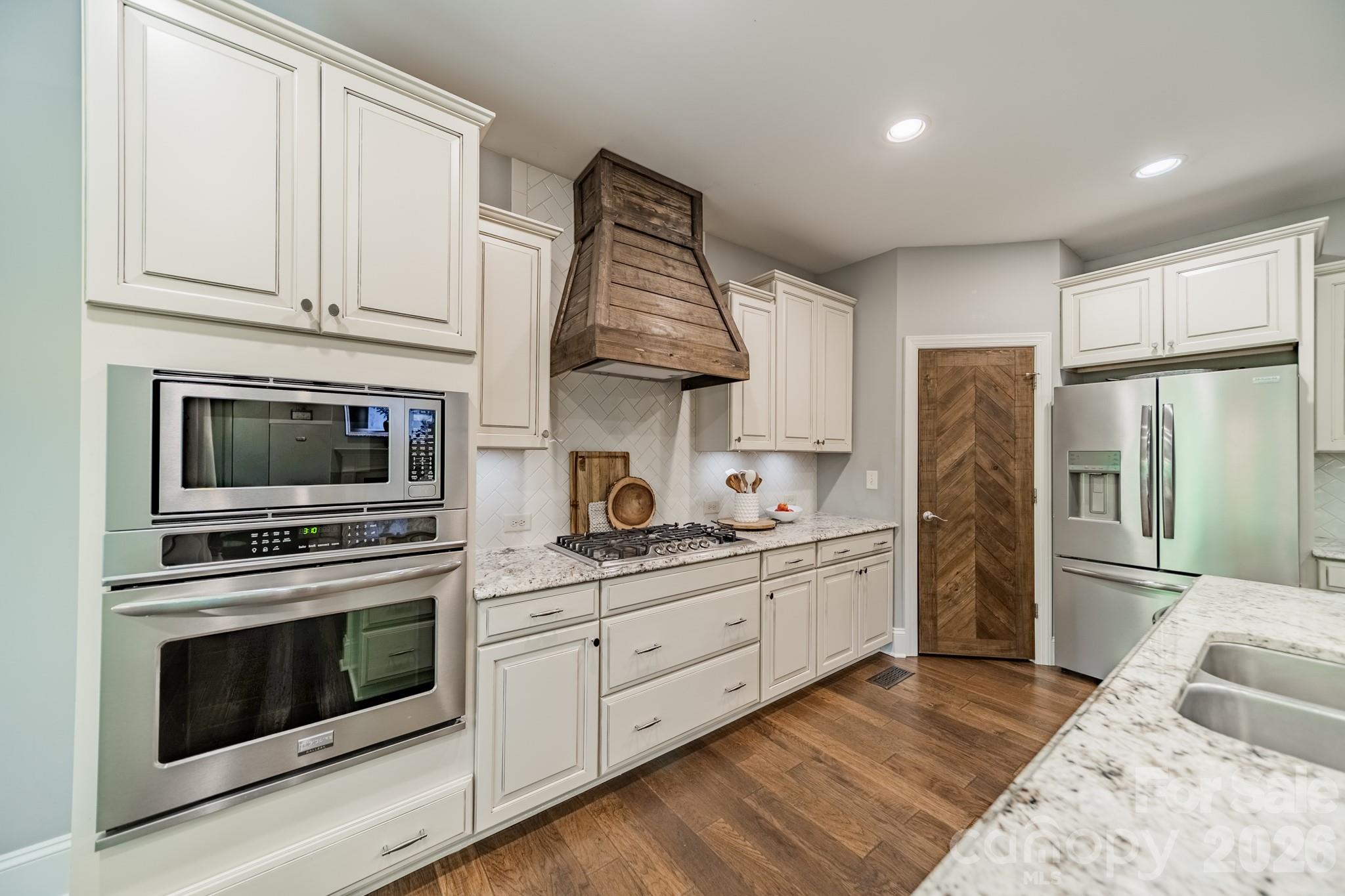 Mckinley Forest - Residential