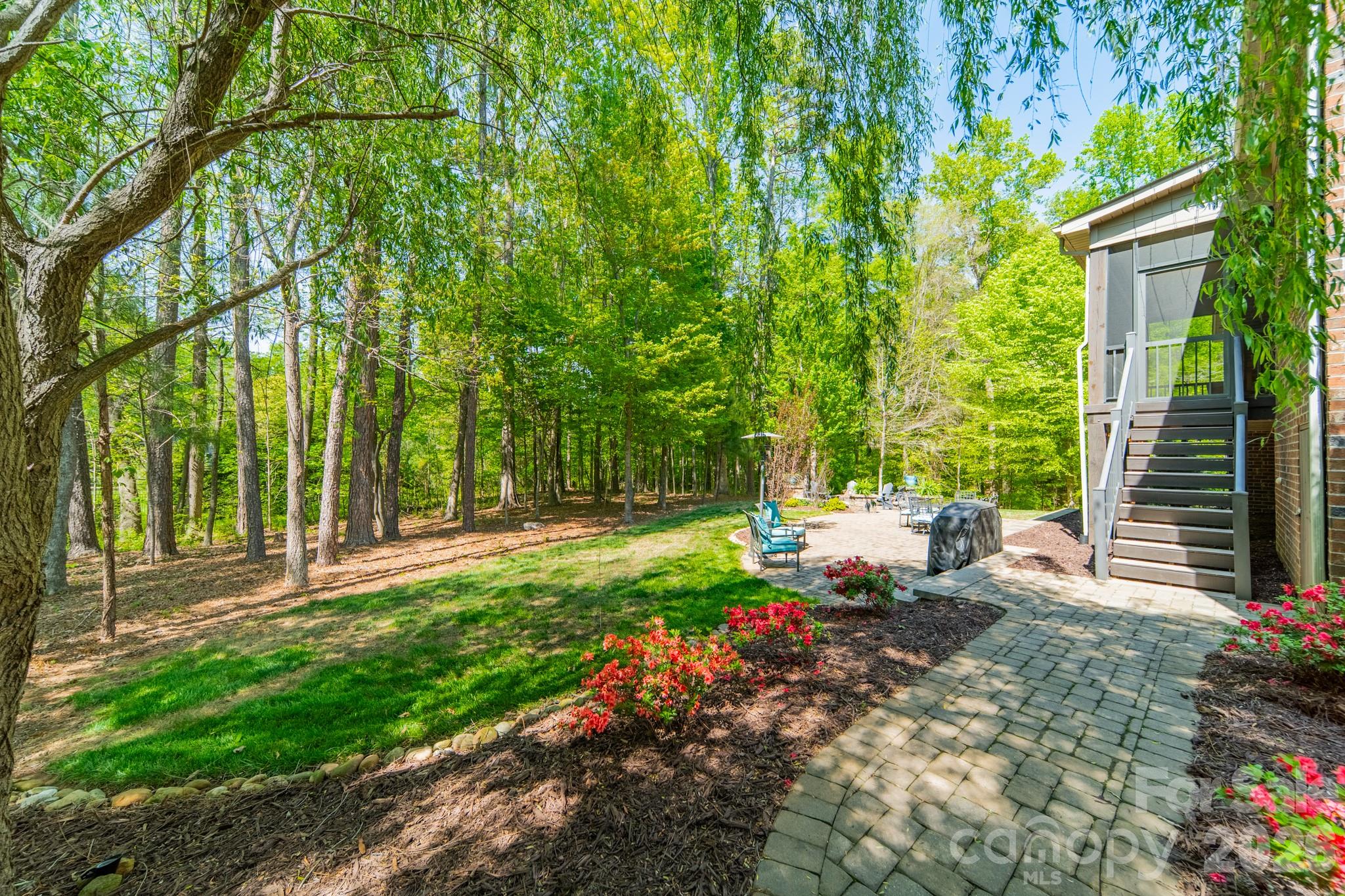 Mckinley Forest - Residential