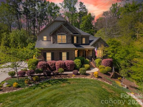 800 Hidden Pond Lane Waxhaw NC 28173